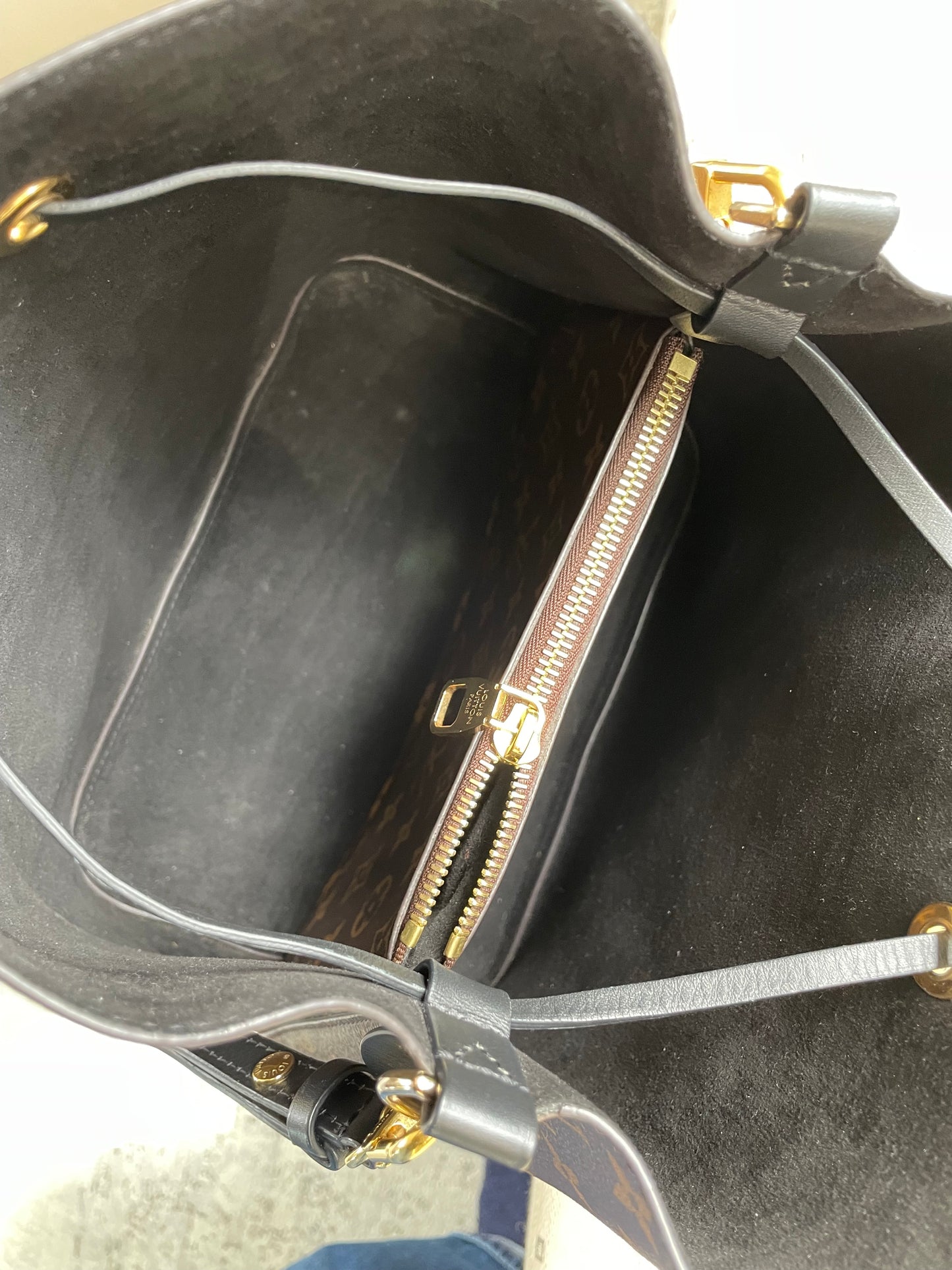 Preloved Louis Vuitton NeoNoe bag