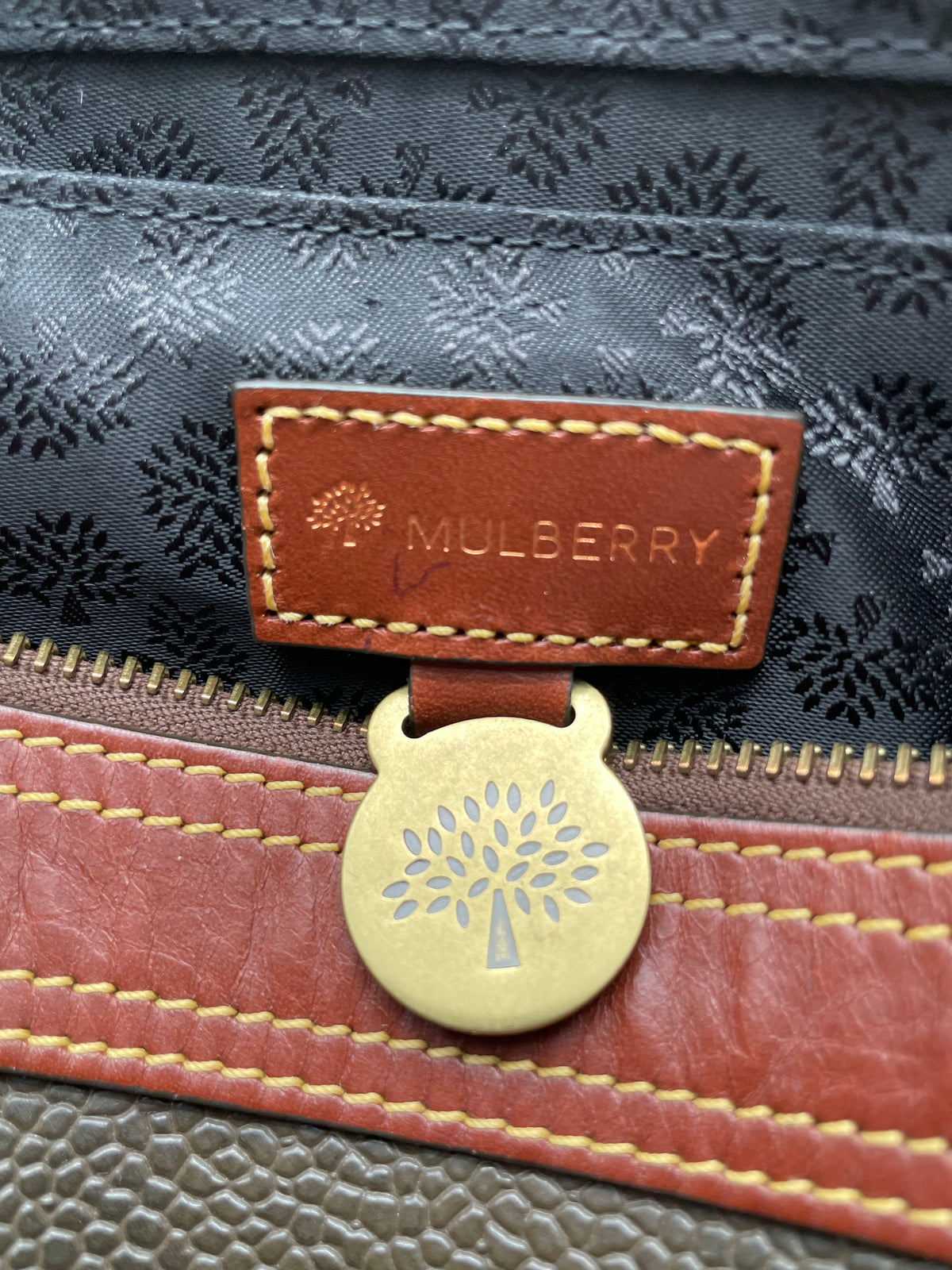 Preloved Mulberry Vintage Scotchgrain Bowling Bag