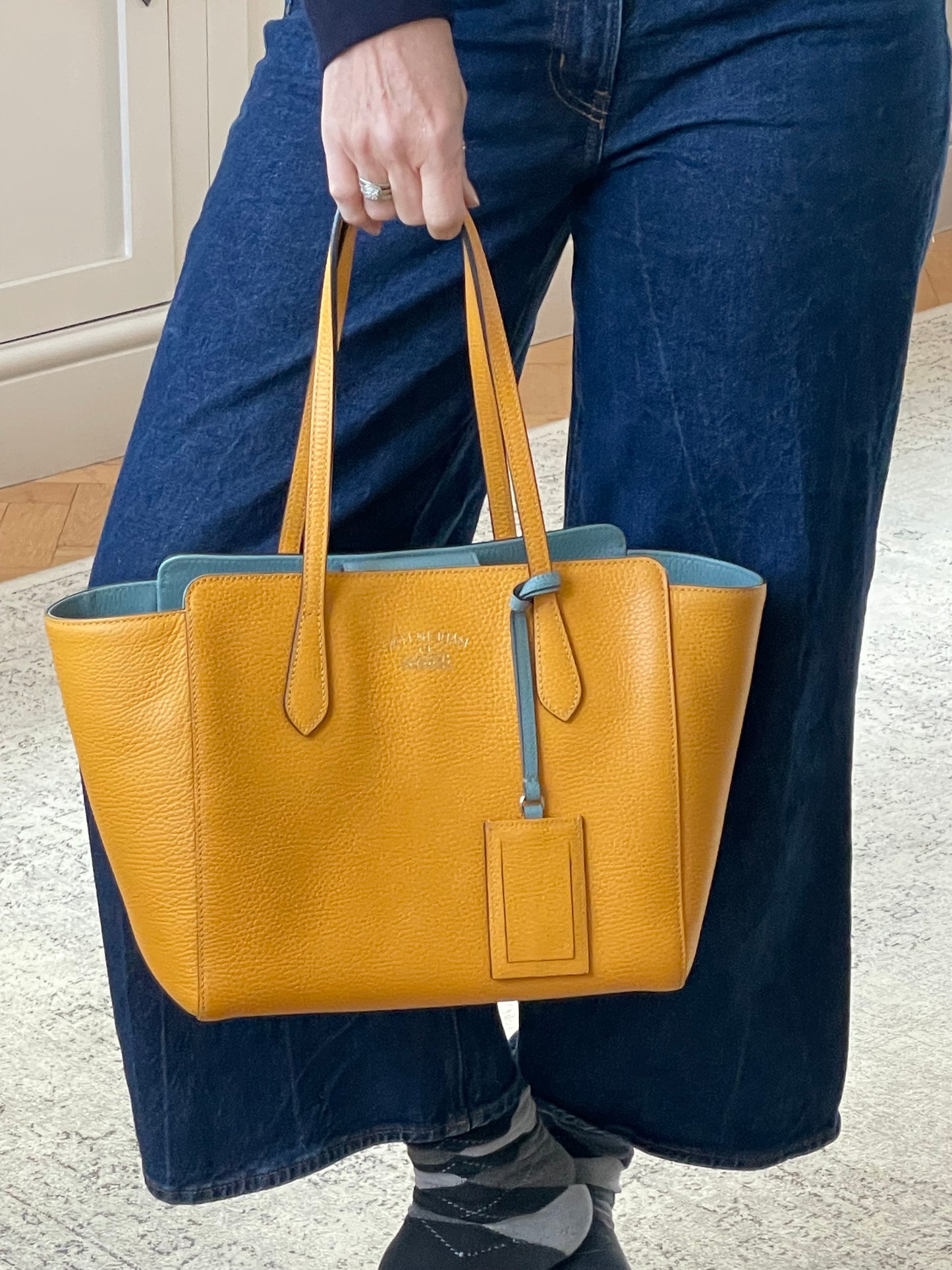 Preloved Gucci Swing Tote Bag, Small