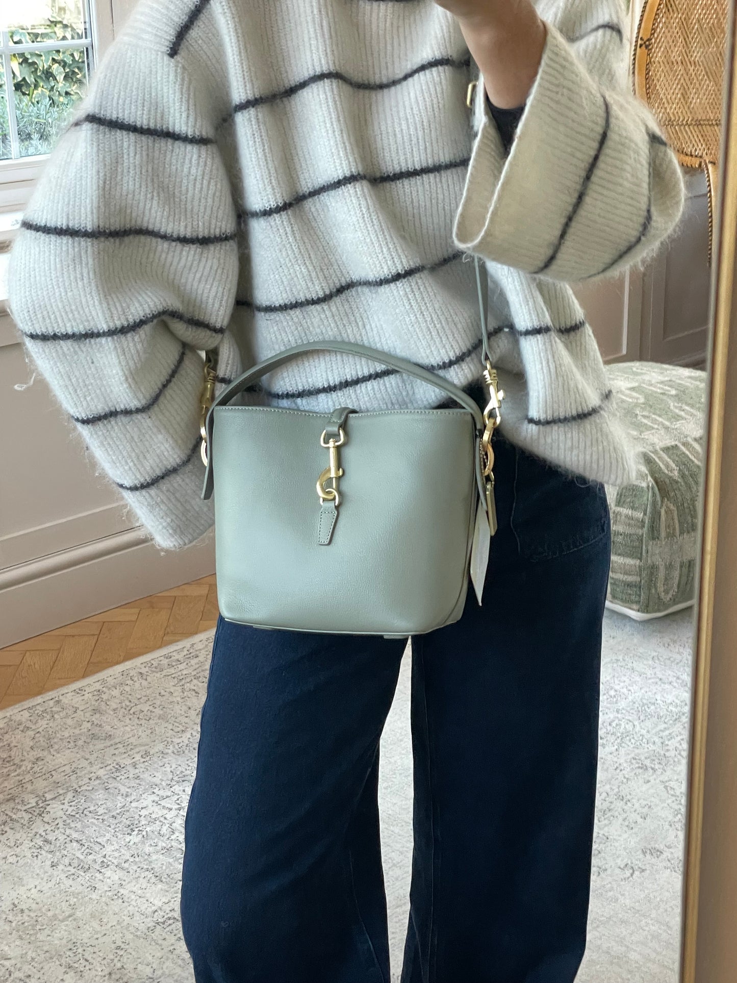 Preloved Moncrief Oaklyn bucket bag