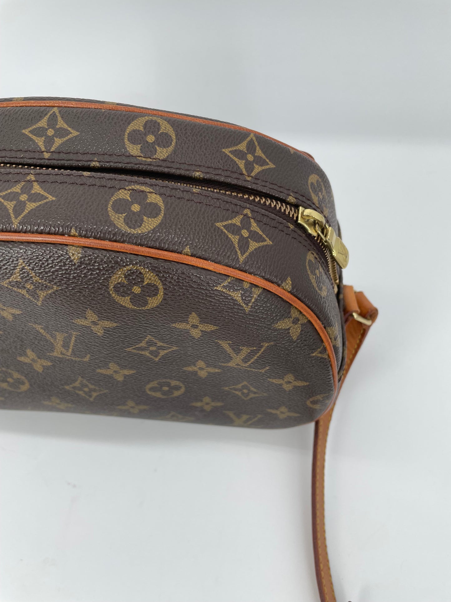 Preloved Louis Vuitton Blois Camera Bag