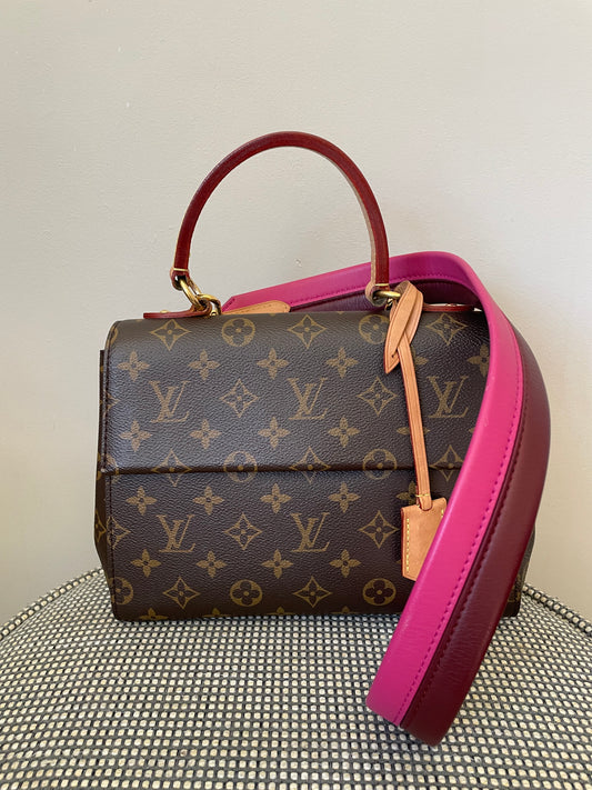 Preloved Louis Vuitton Cluny BB Crossbody Bag