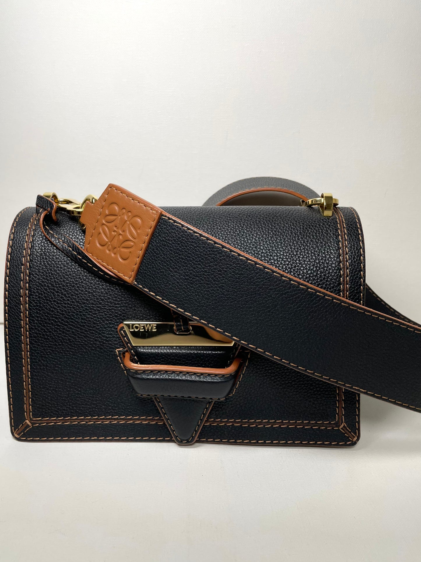 Preloved Loewe Soft Barcelona Shoulder Bag,