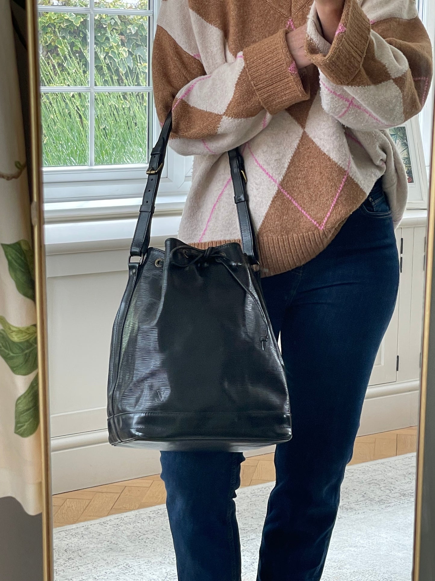 Preloved, Vintage Louis Vuitton Noe Bucket Bag, Large
