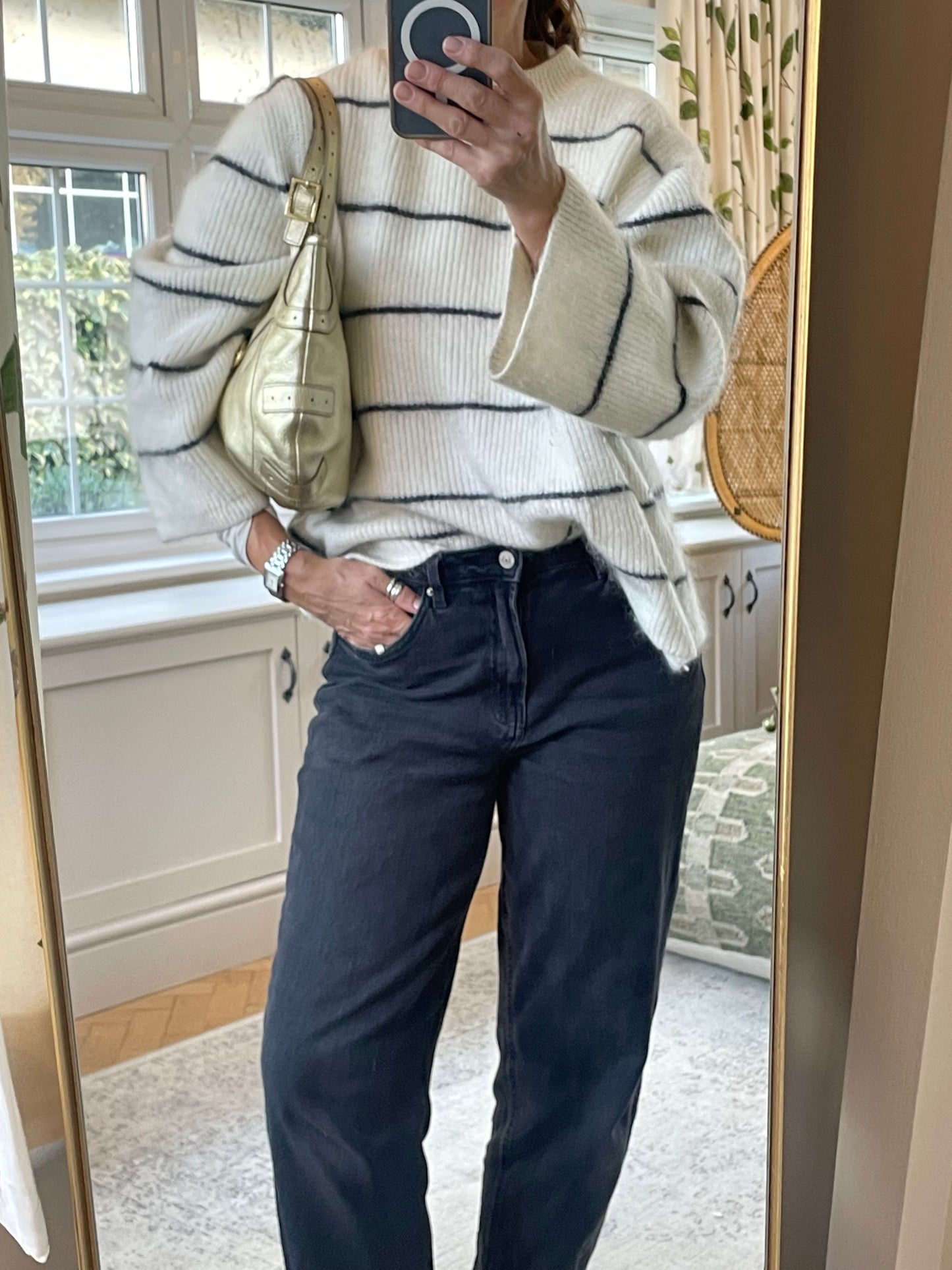 Preloved Anya Hindmarch Bow Shoulder Bag