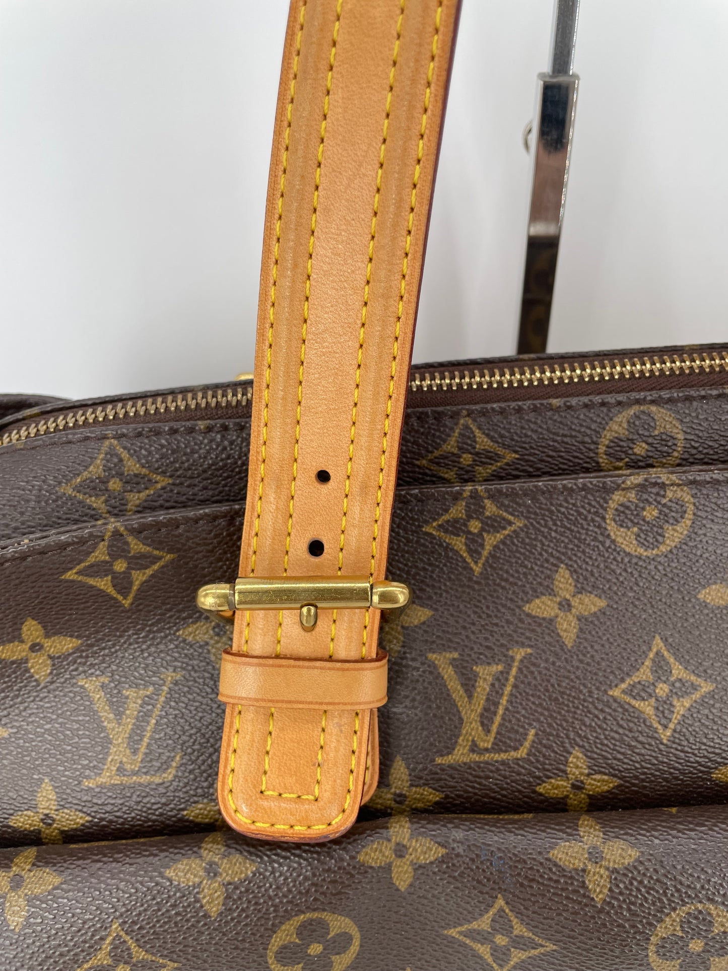 Preloved Louis Vuitton Multipli Cite Shoulder Tote Bag