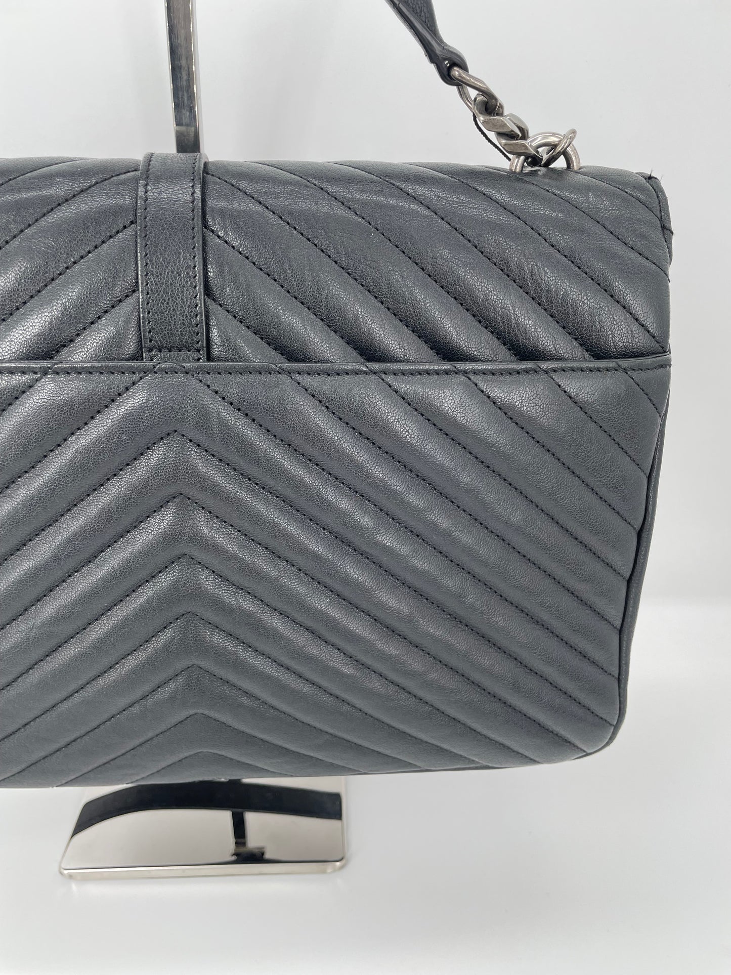 Preloved Saint Laurent Matelasse Chevron Monogram College Bag, Large