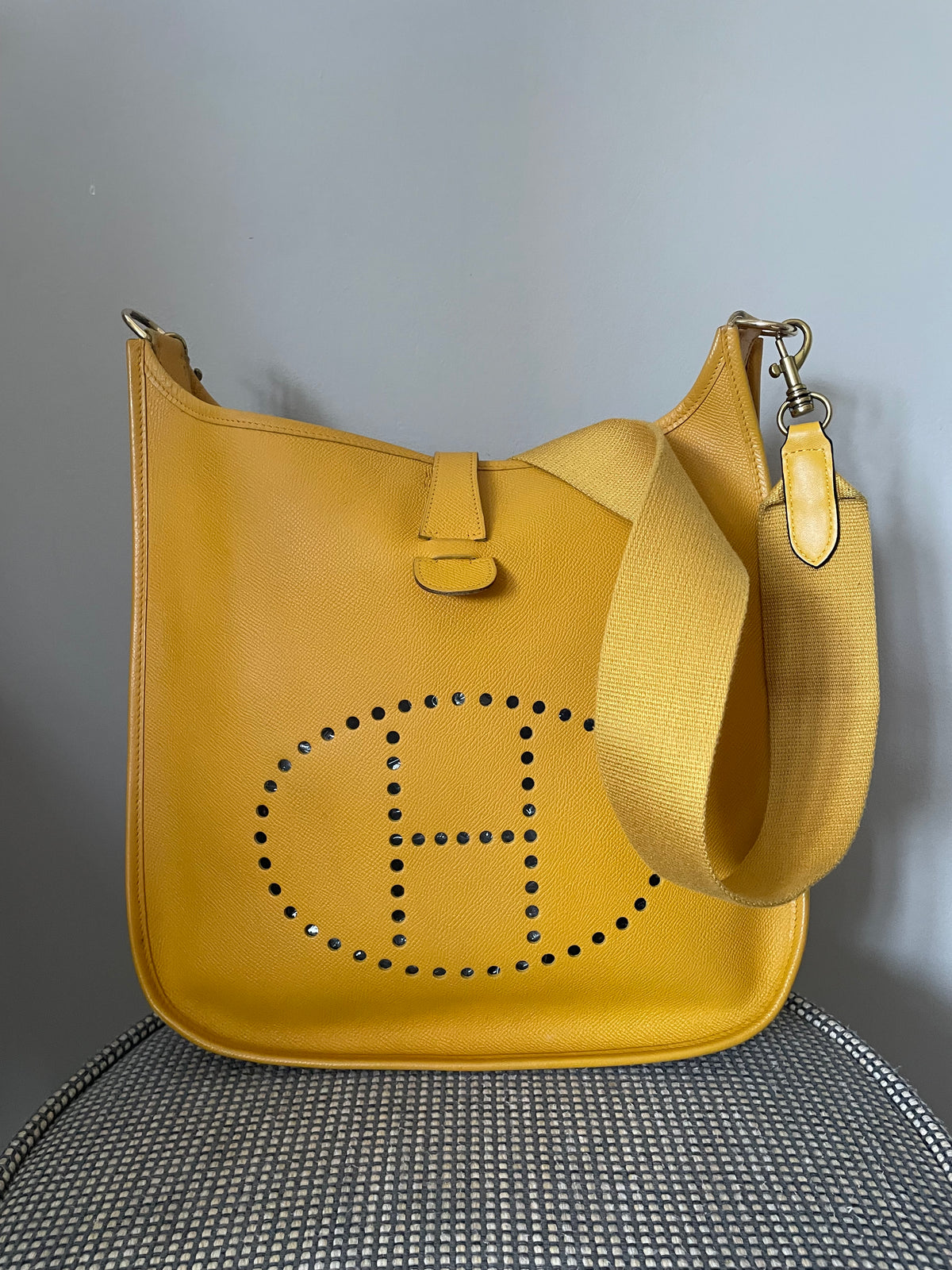 Preloved Hermès Evelyne III  Shoulder Bag 33, GM