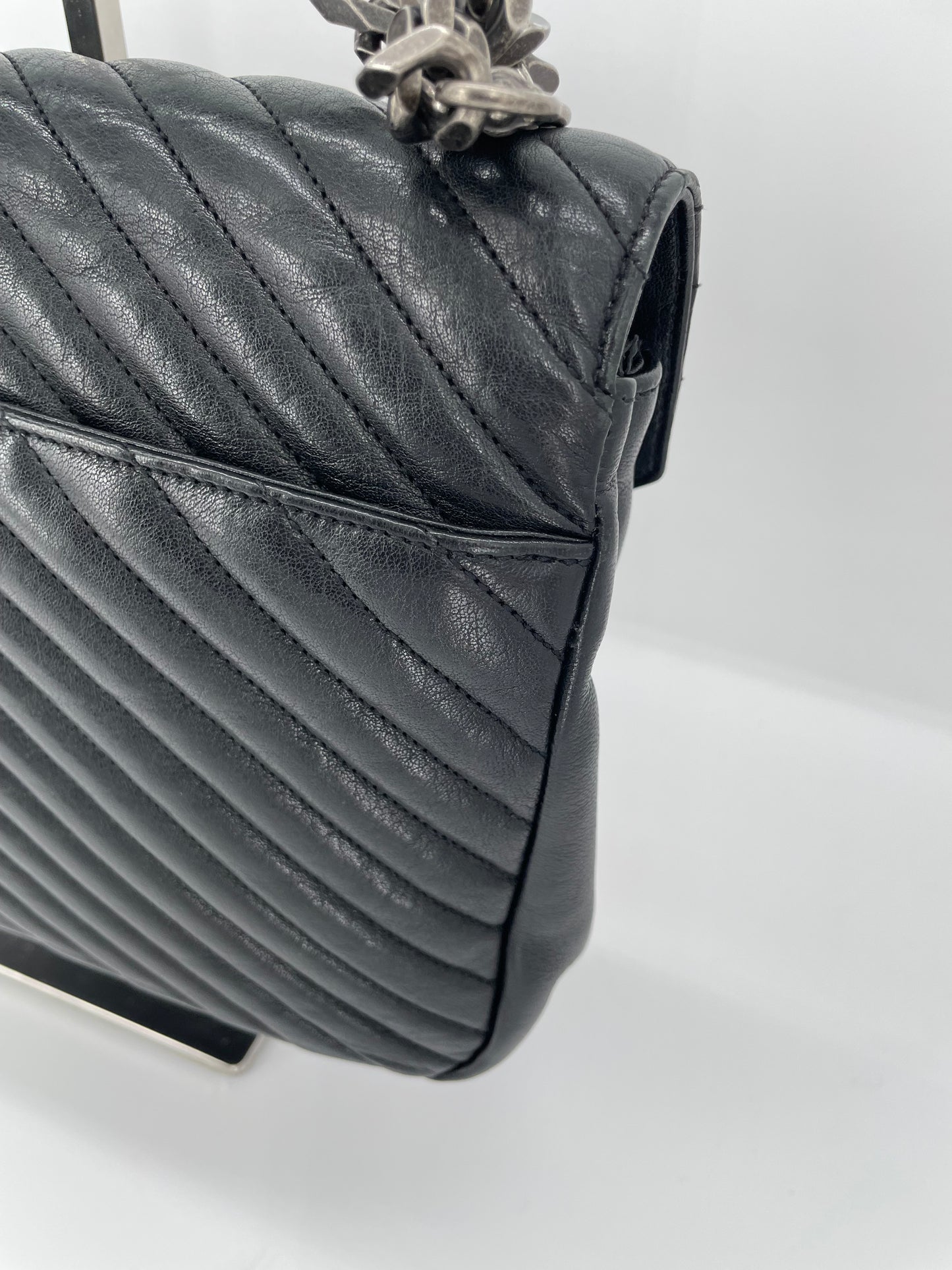 Preloved Saint Laurent Matelasse Chevron Monogram College Bag, Large