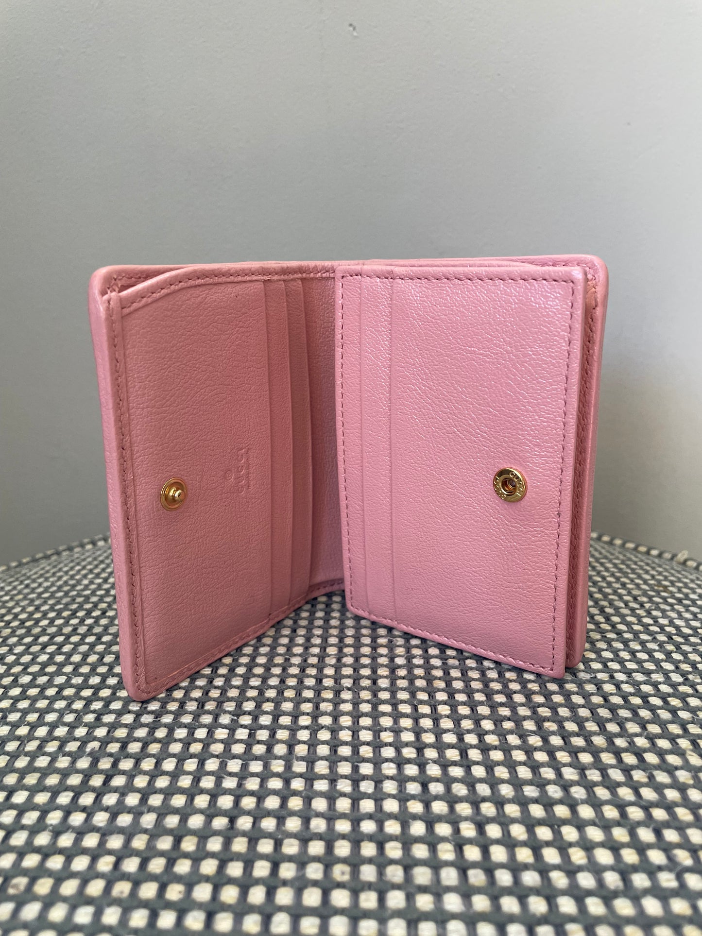 Preloved Gucci Matelasse Diagonal Torchon GG Marmont Card Wallet