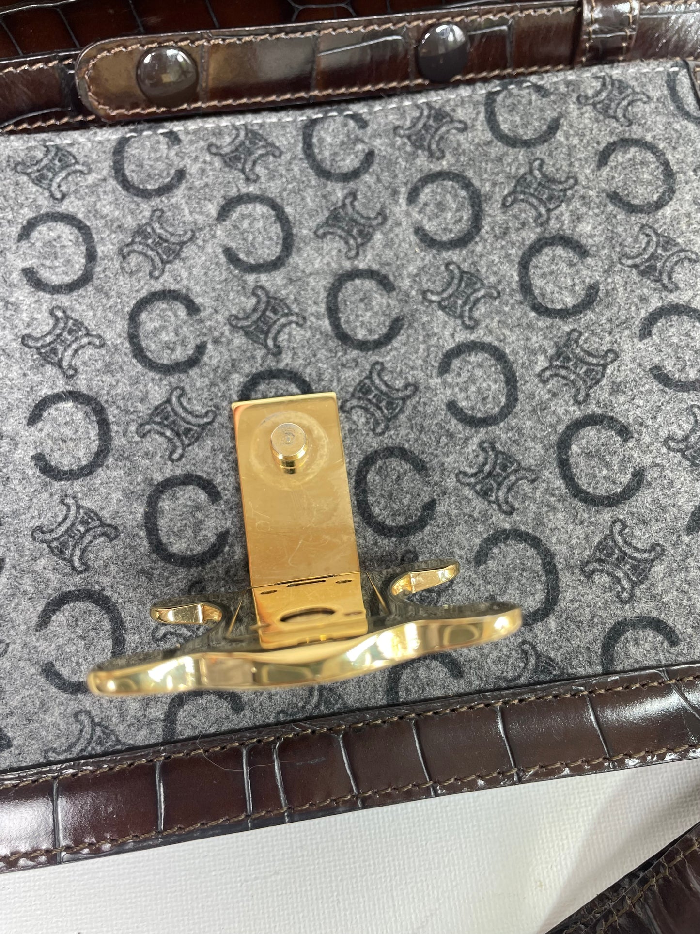 Preloved Celine C Triomphe Shoulder Bag