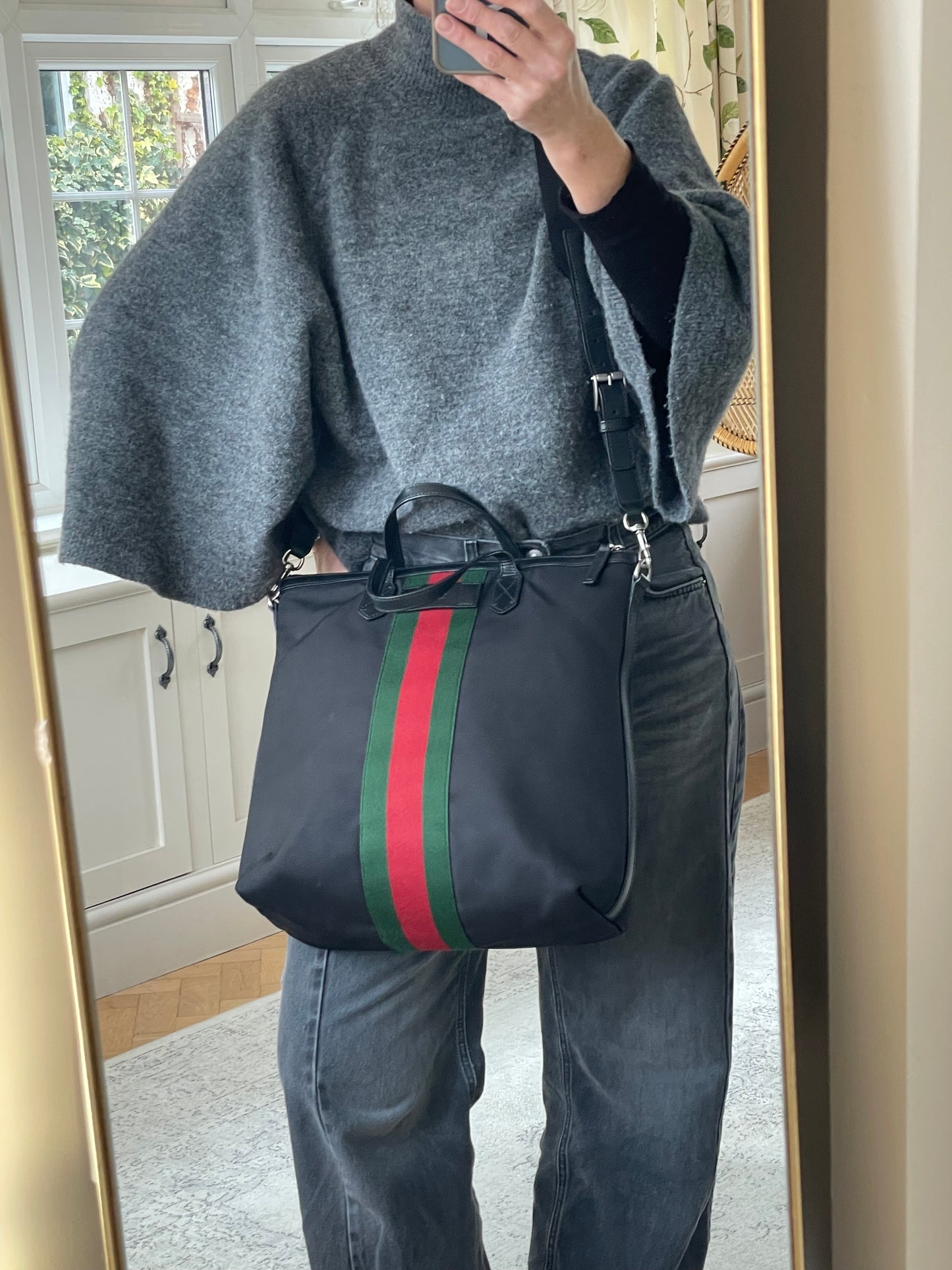 Preloved Gucci Techno Canvas Web Top Handle Messenger Shoulder Bag