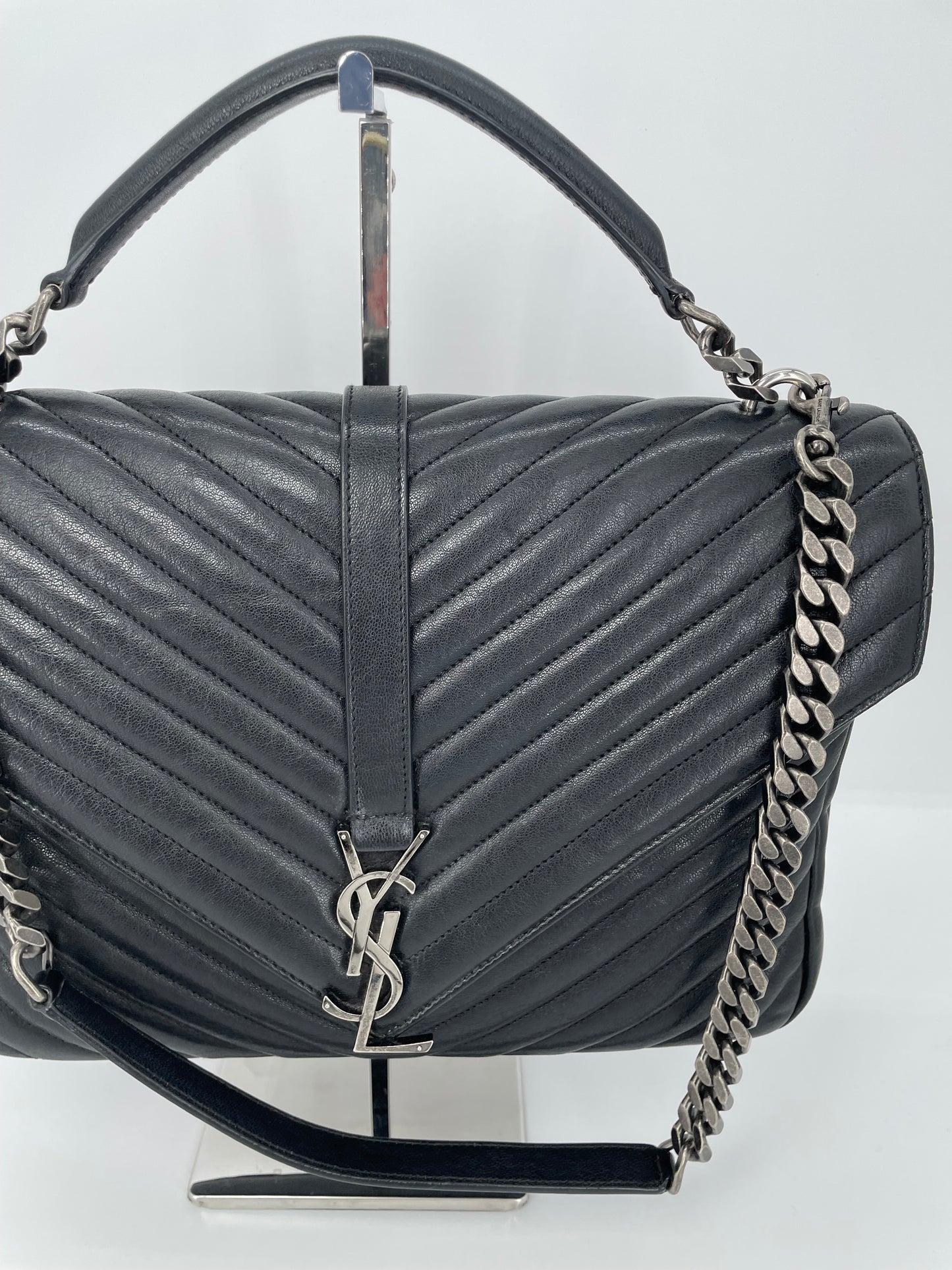 Preloved Saint Laurent Matelasse Chevron Monogram College Bag, Large