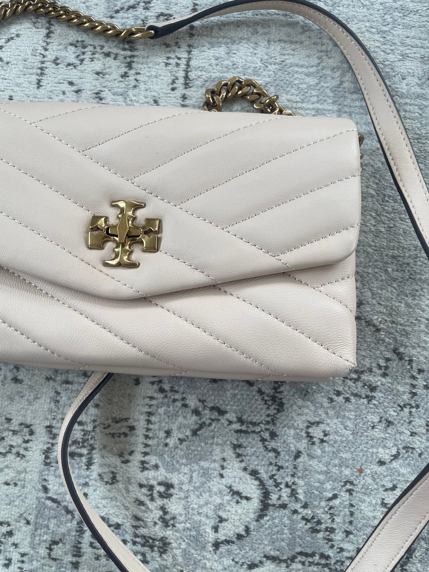 Preloved Tory Burch Kira Chevron Wallet Bag