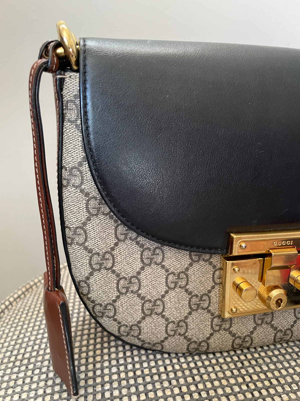 Preloved Gucci GG Supreme Monogram Saddle Lock Messenger Shoulder Bag, Small