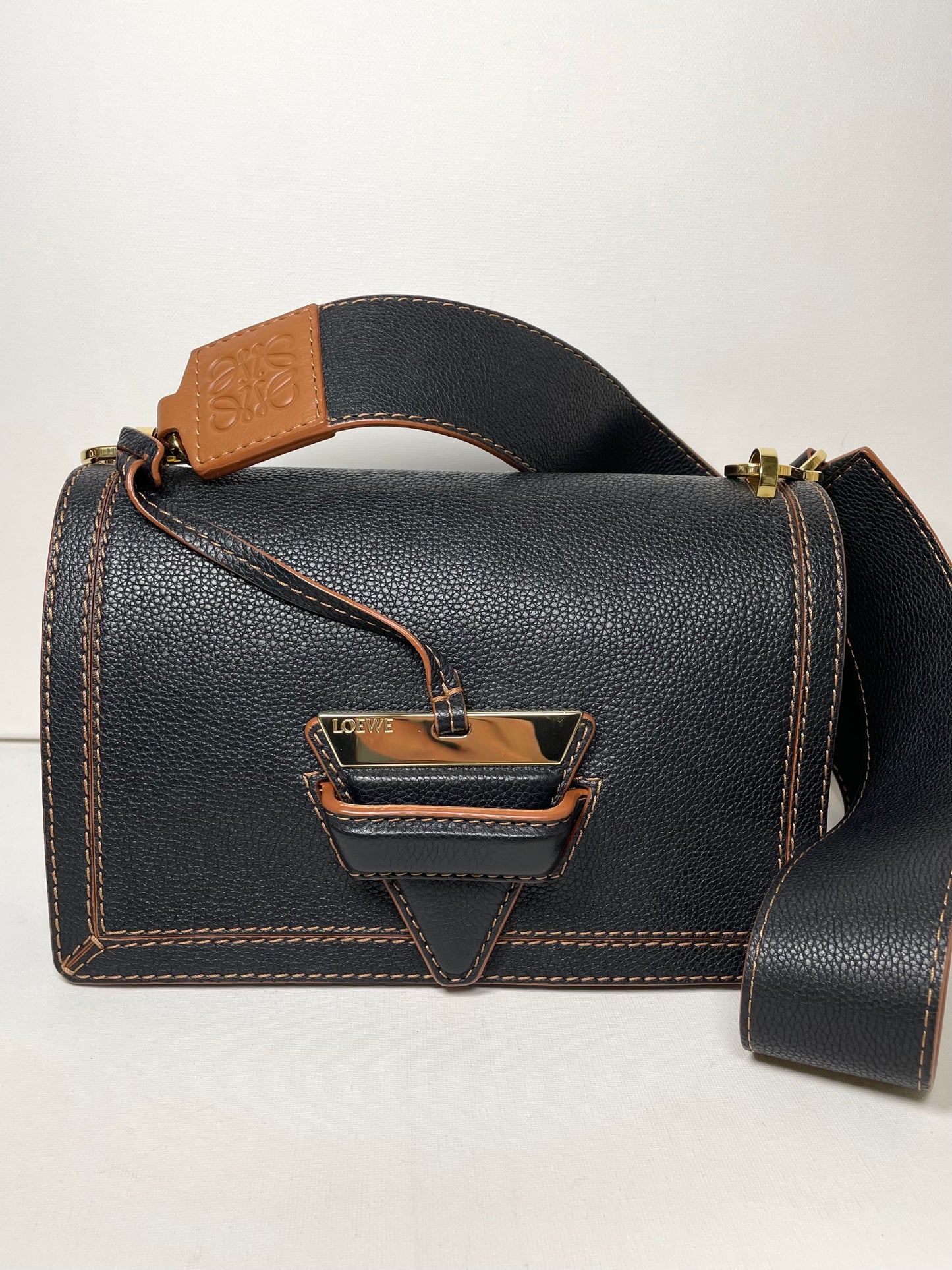 Preloved Loewe Soft Barcelona Shoulder Bag,