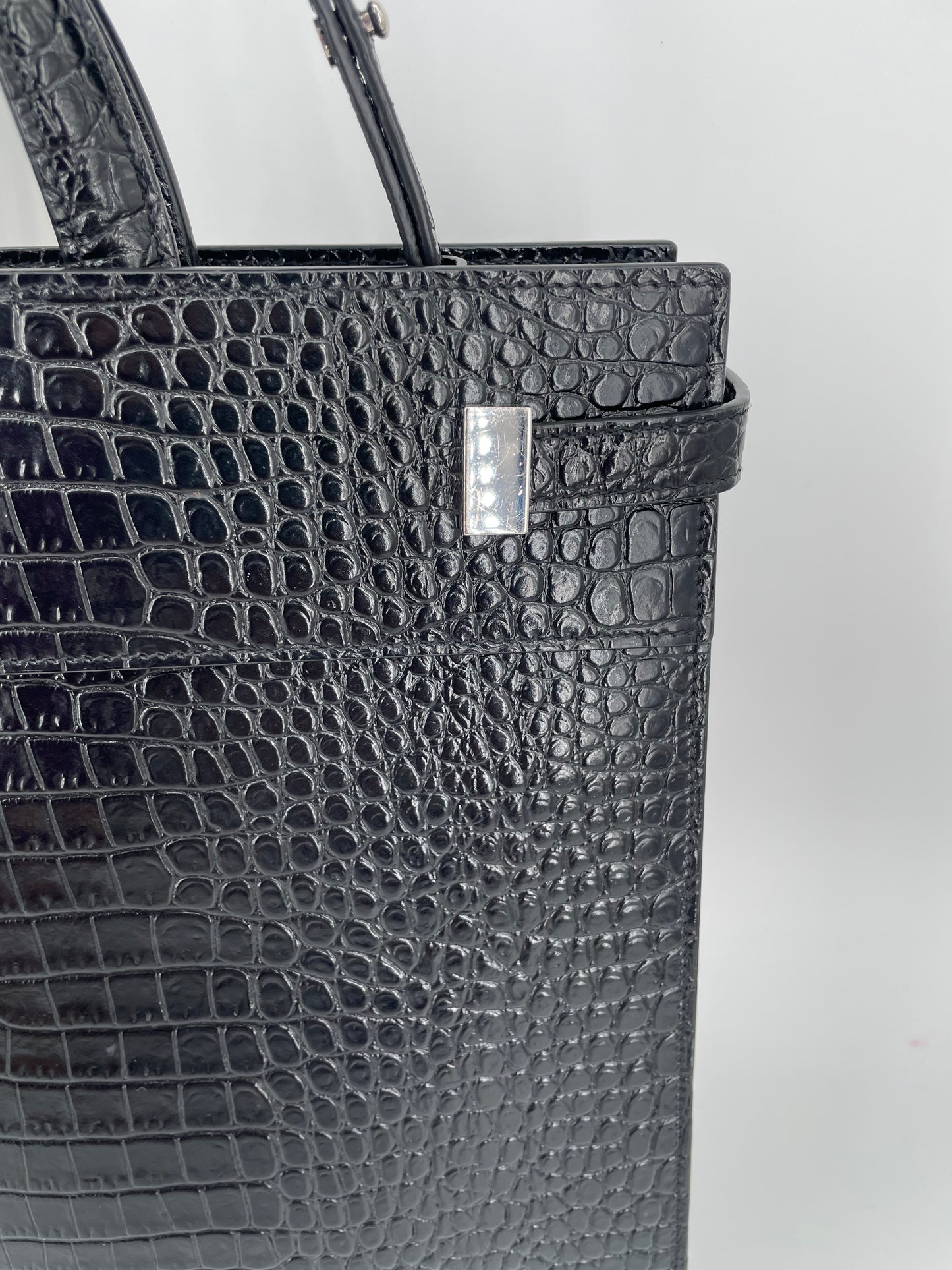 Preloved Saint Laurent Manhattan Tote Bag with Long Strap