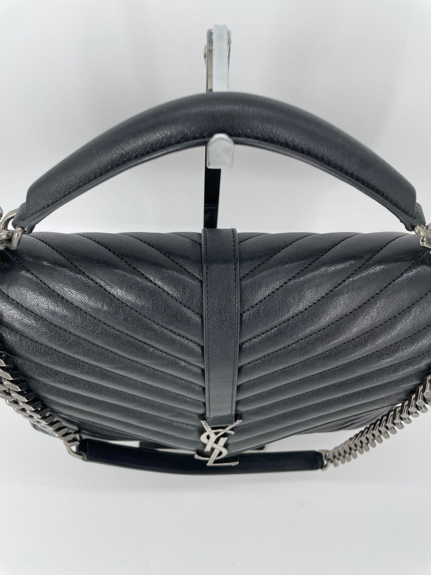 Preloved Saint Laurent Matelasse Chevron Monogram College Bag, Large