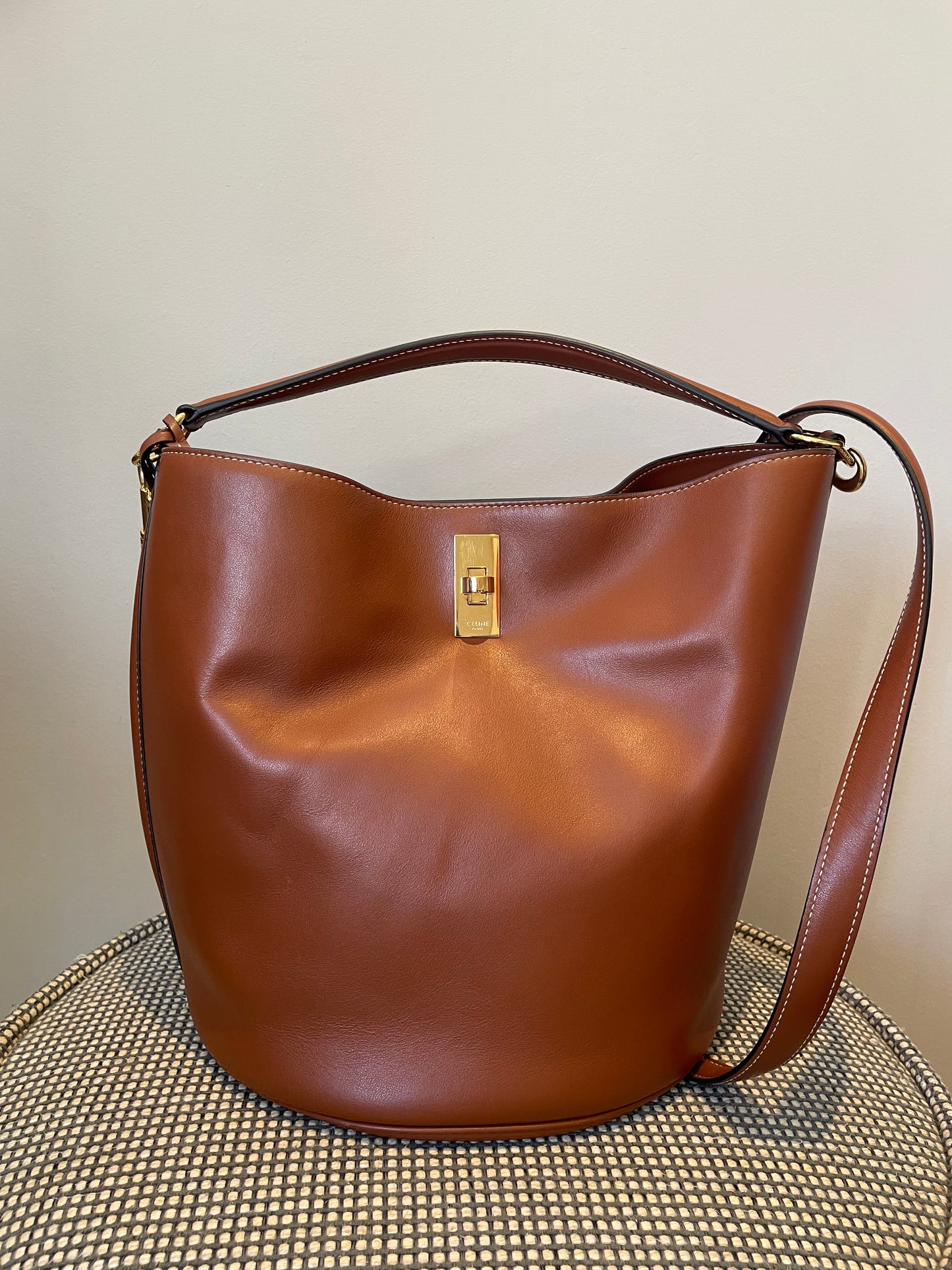 Preloved Celine Bucket 16 Bag