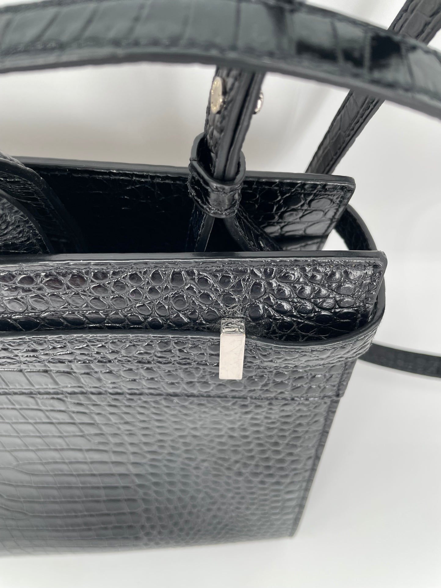 Preloved Saint Laurent Manhattan Tote Bag with Long Strap