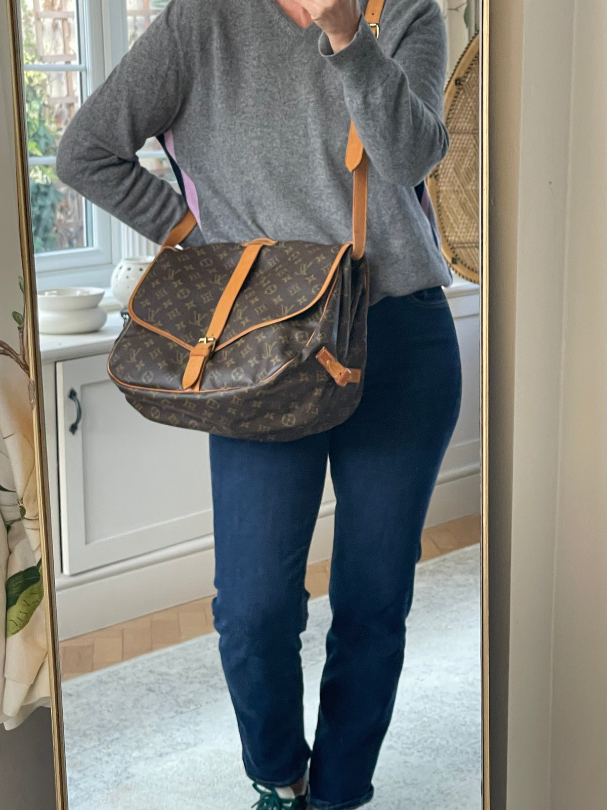 Preloved Vintage Louis Vuitton Saumur 35 Messenger Bag, large