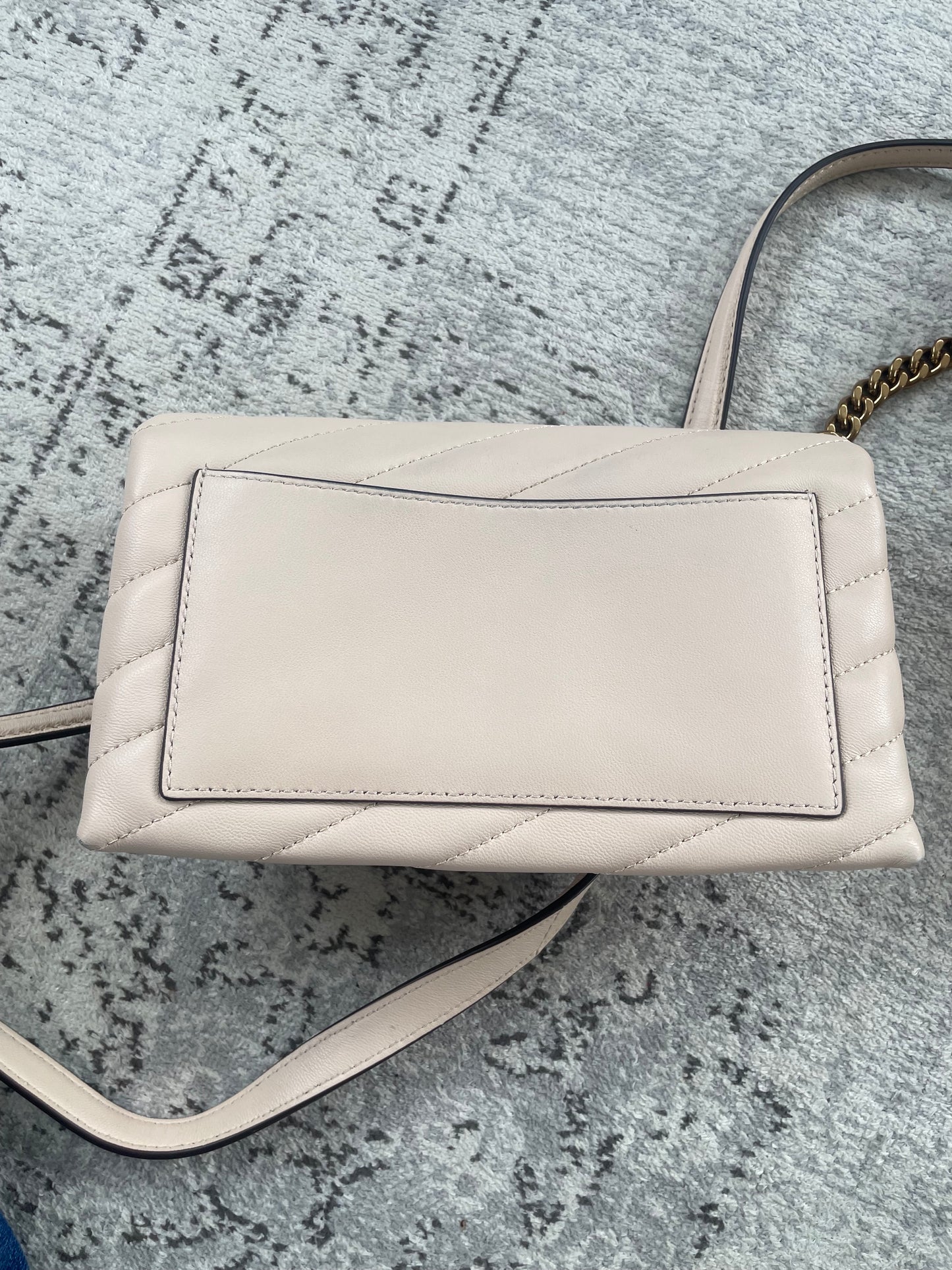 Preloved Tory Burch Kira Chevron Wallet Bag