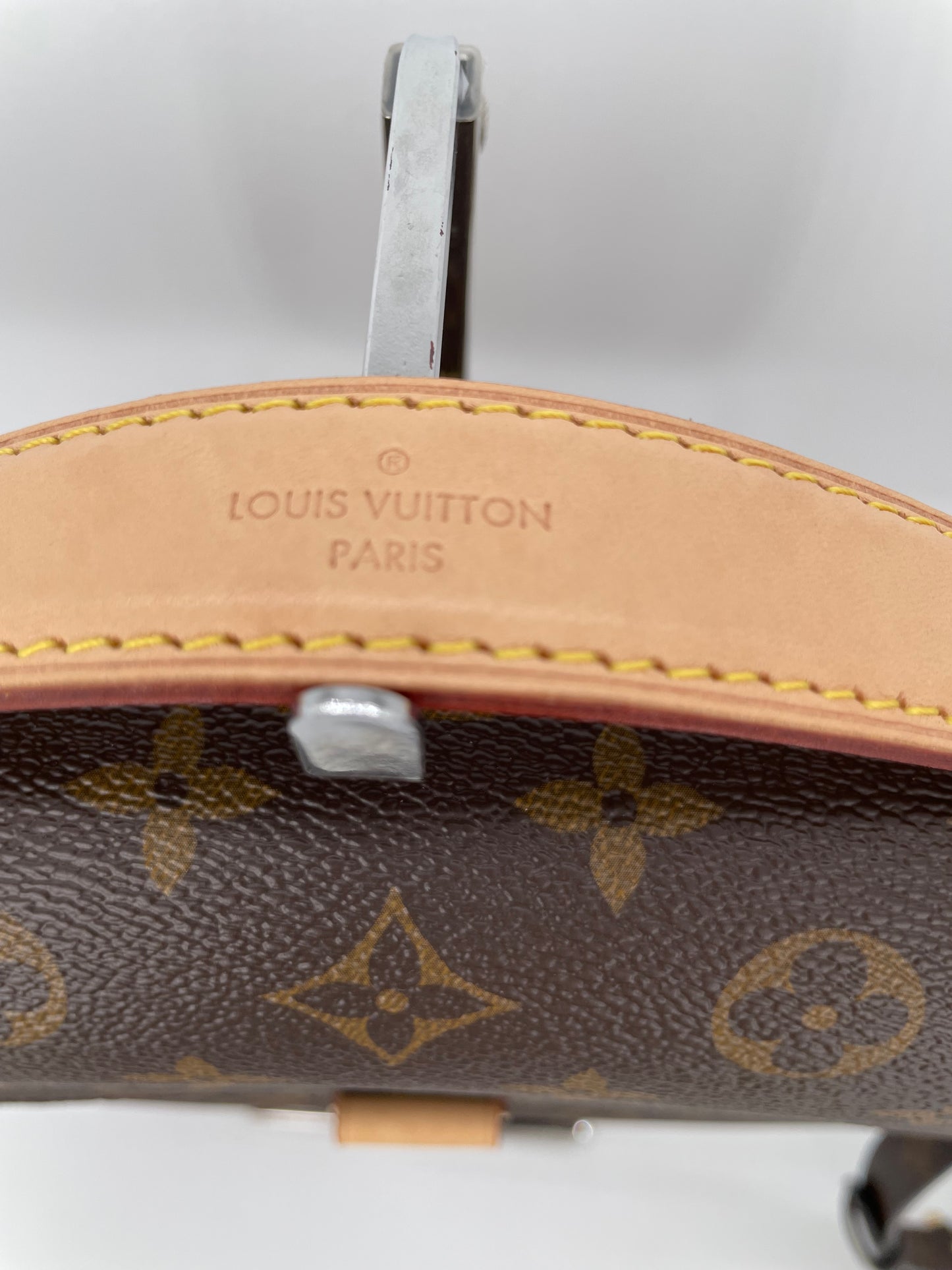 Preloved Louis Vuitton Pochette Metis Crossbody Bag