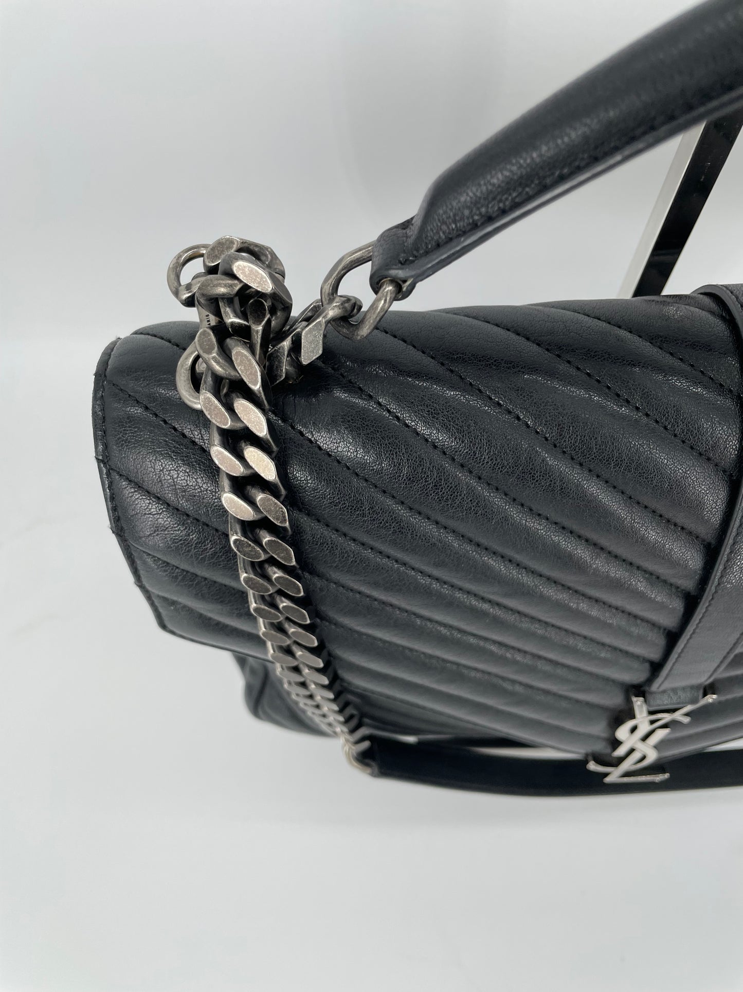 Preloved Saint Laurent Matelasse Chevron Monogram College Bag, Large