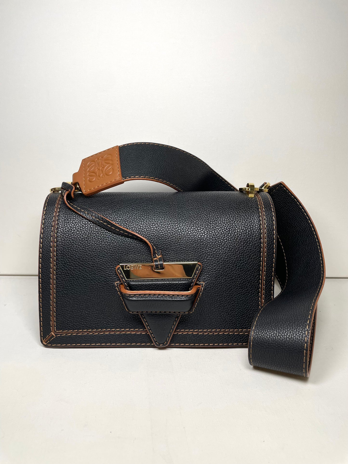 Preloved Loewe Soft Barcelona Shoulder Bag,