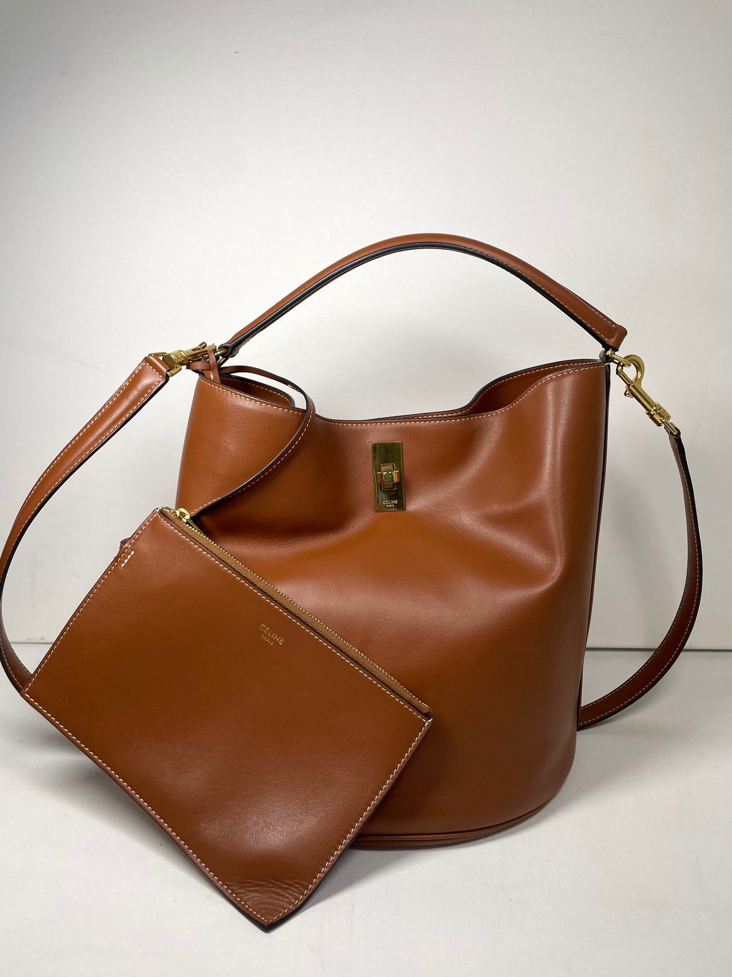 Preloved Celine Bucket 16 Bag