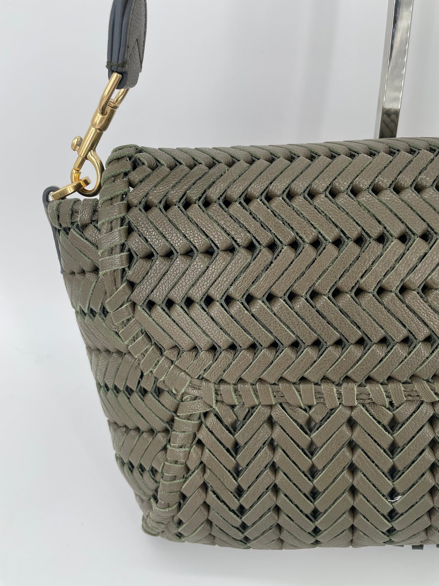 Preloved Anya Hindmarch Neeson Tassel Shoulder Bag