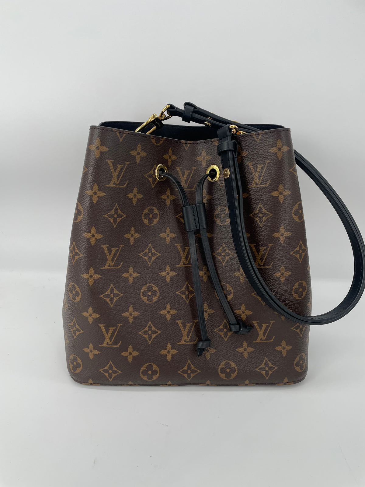 Preloved Louis Vuitton NeoNoe Bucket Bag
