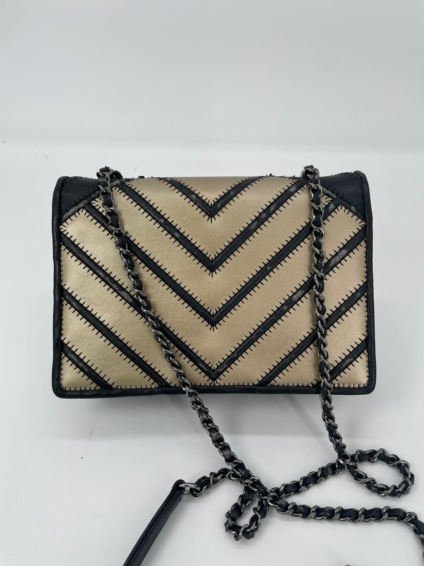 Preloved Chanel Lambskin Grosgrain Chevron
Quilted Couture Flap, Small