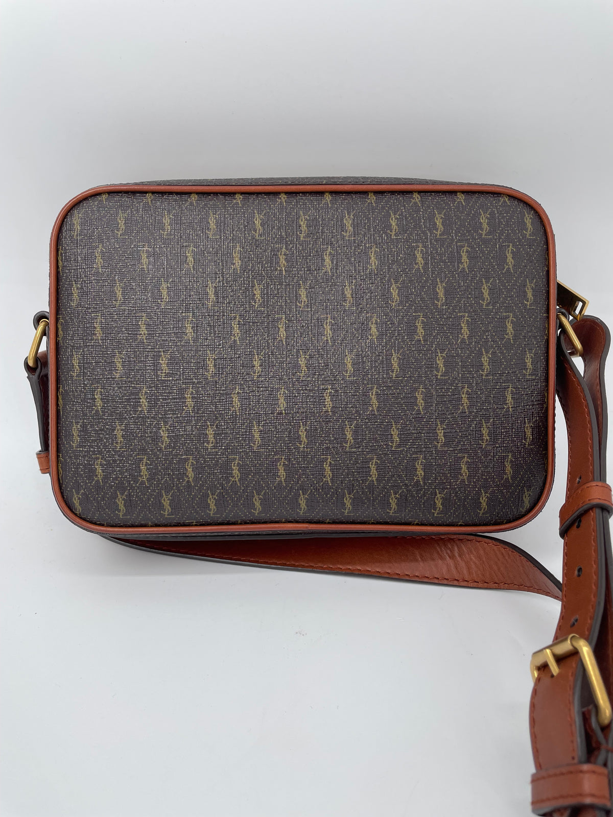 Preloved Saint Laurent Le Monogramme Camera Bag