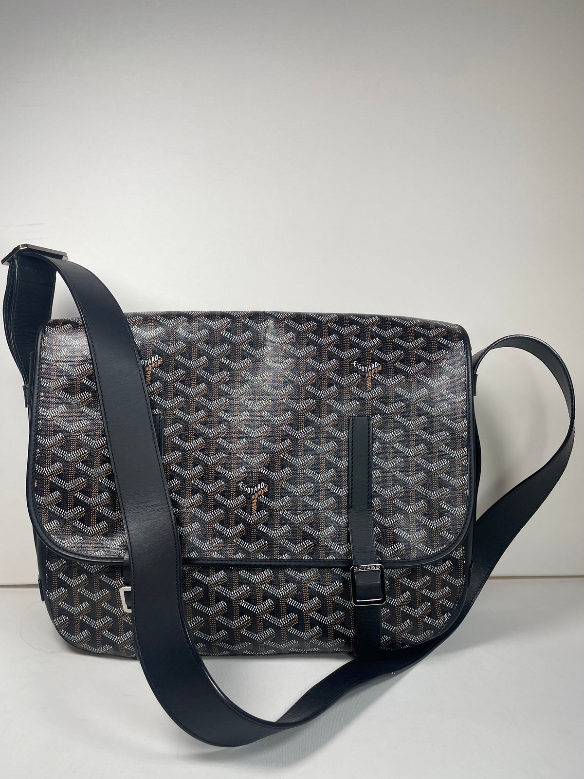 Preloved Goyard Goyardine Belvedere Messenger Bag, GM
