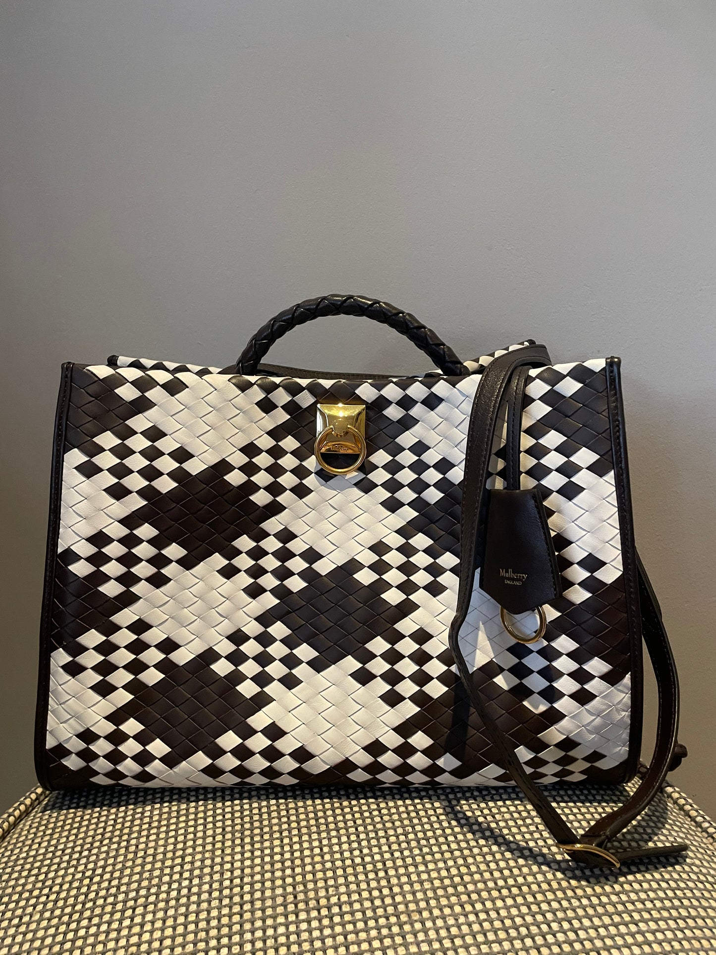 Preloved Mulberry Iris Woven Tote Bag with Long Strap