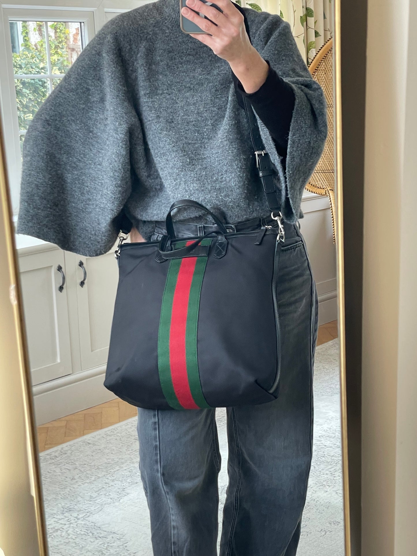 Preloved Gucci Techno Canvas Web Top Handle Messenger Shoulder Bag
