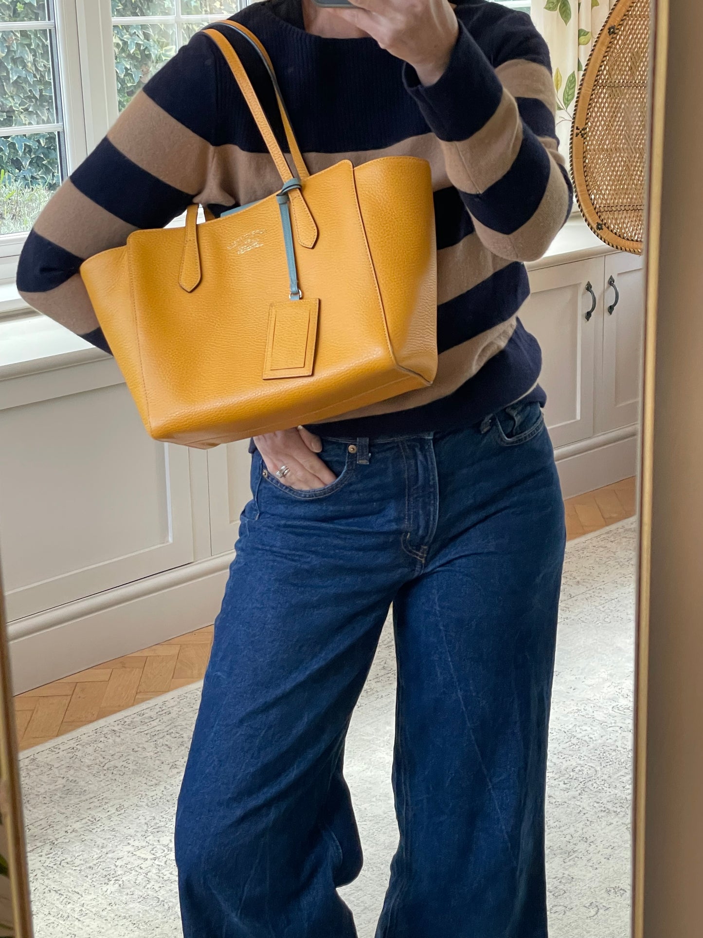 Preloved Gucci Swing Tote Bag, Small