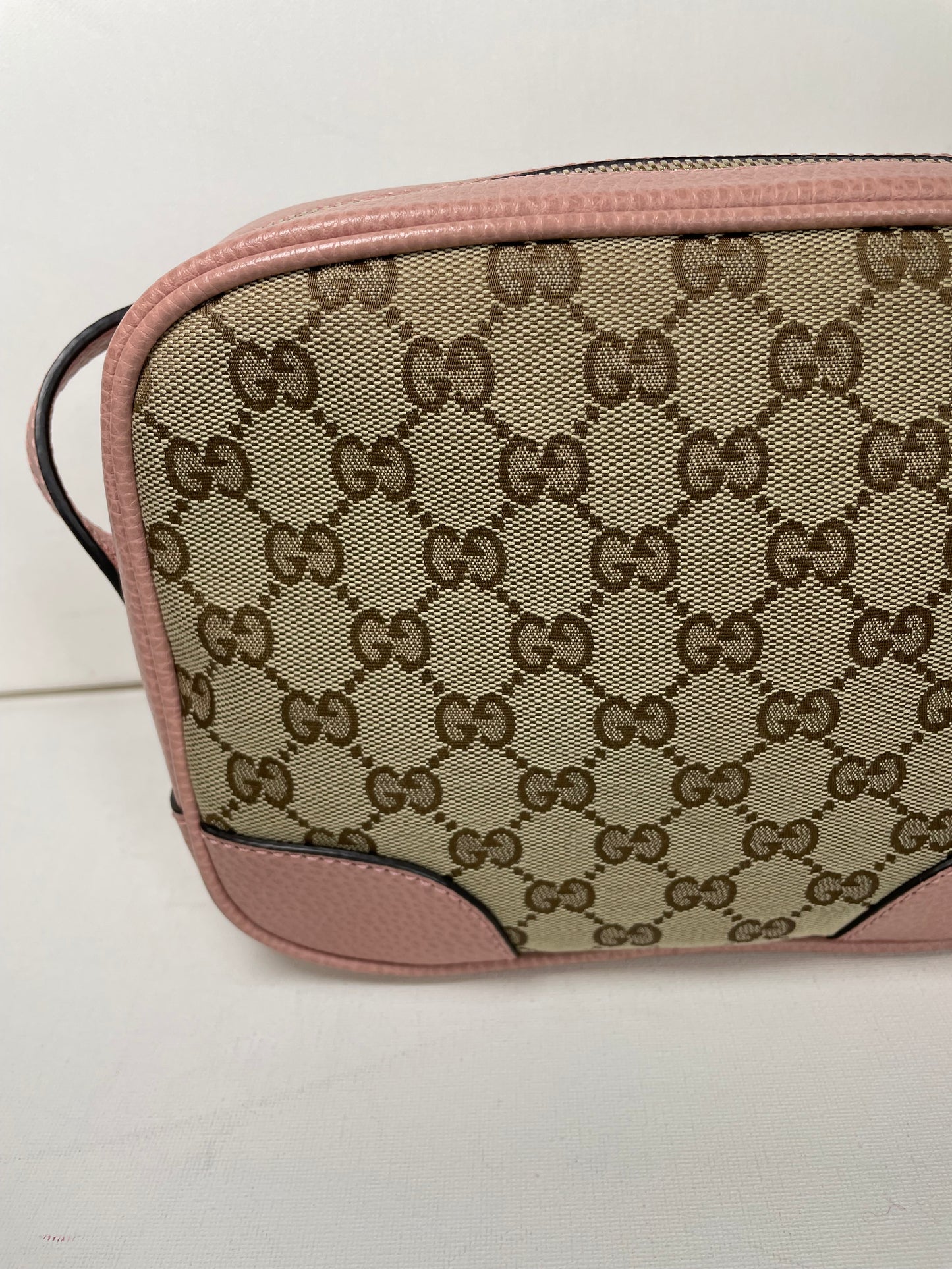 Preloved Gucci Bree Crossbody Bag