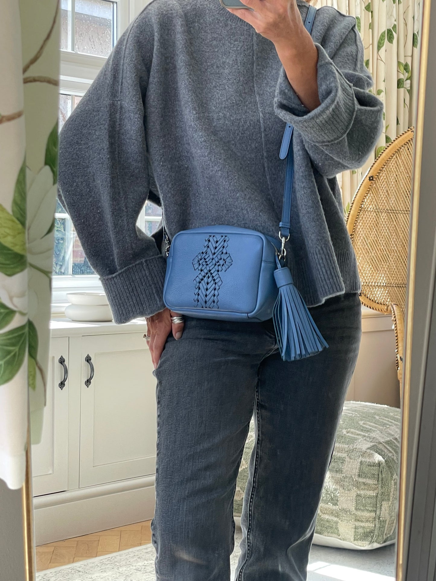 Preloved Anya Hindmarch Neeson Bow Crossbody Bag