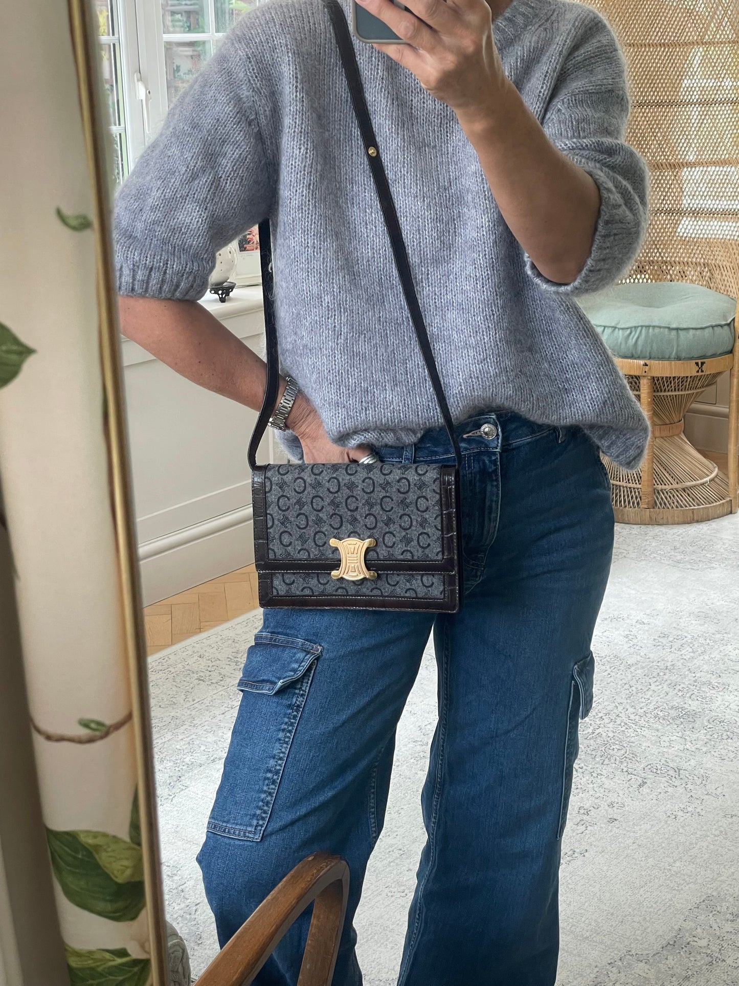 Preloved Celine C Triomphe Shoulder Bag
