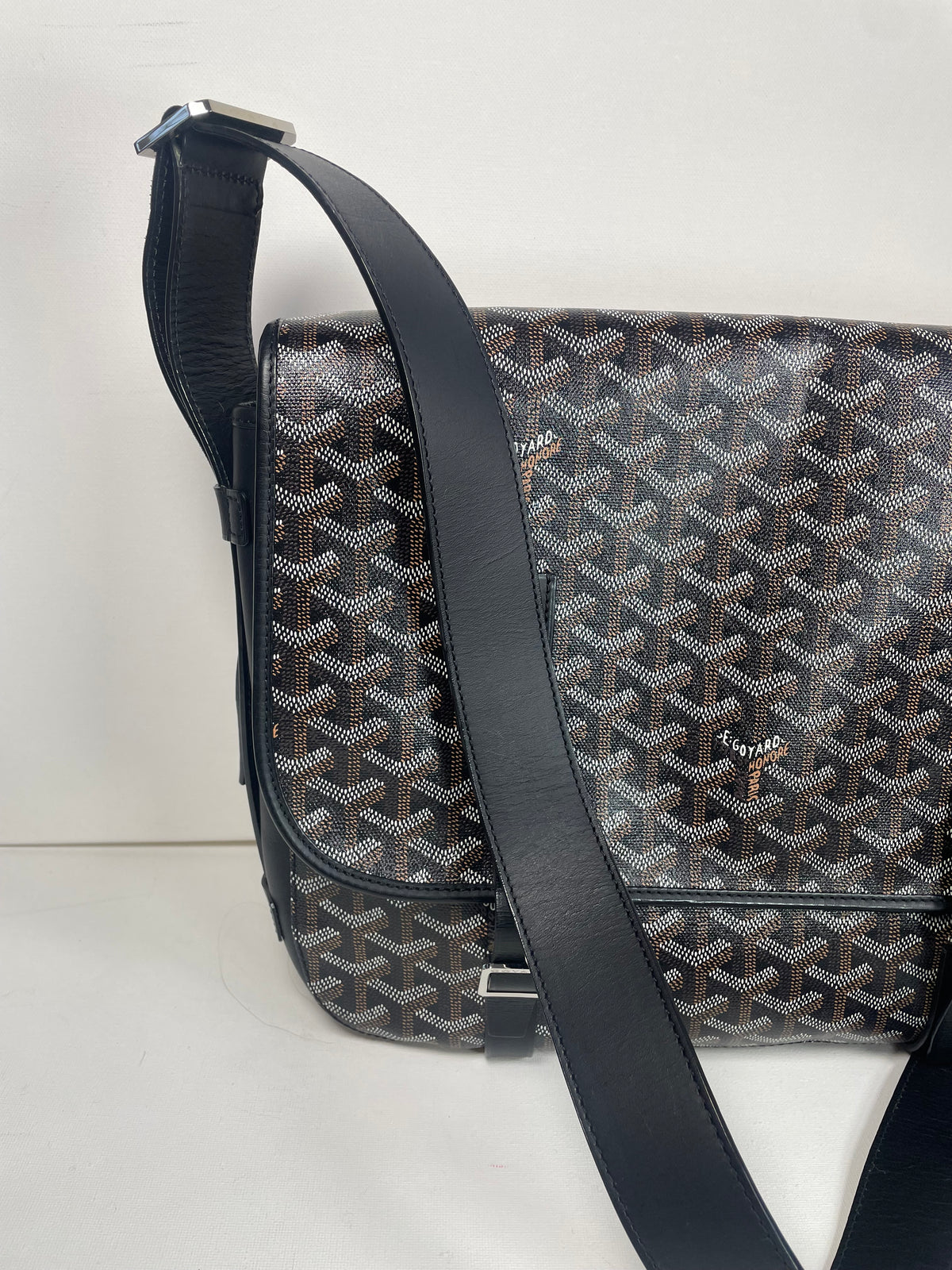 Preloved Goyard Goyardine Belvedere Messenger Bag, GM
