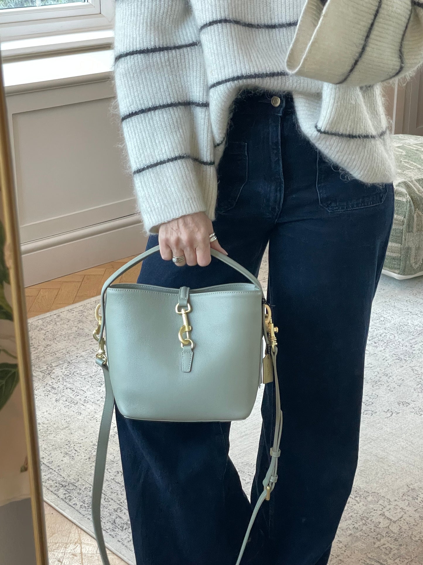 Preloved Moncrief Oaklyn bucket bag