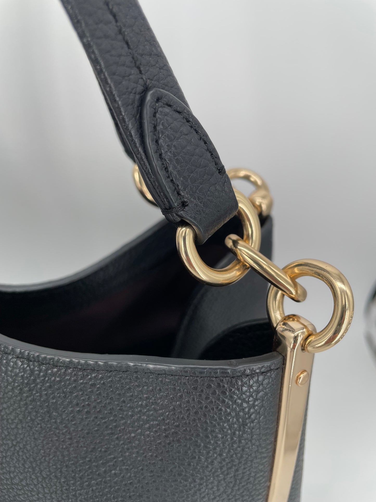 Preloved Coach Dalton 28 Tote Shoulder Bag