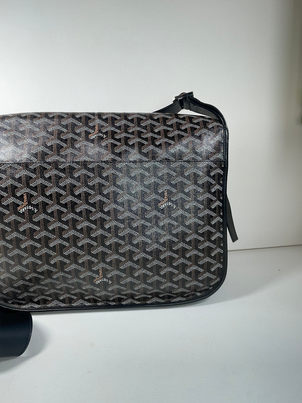Preloved Goyard Goyardine Belvedere Messenger Bag, GM