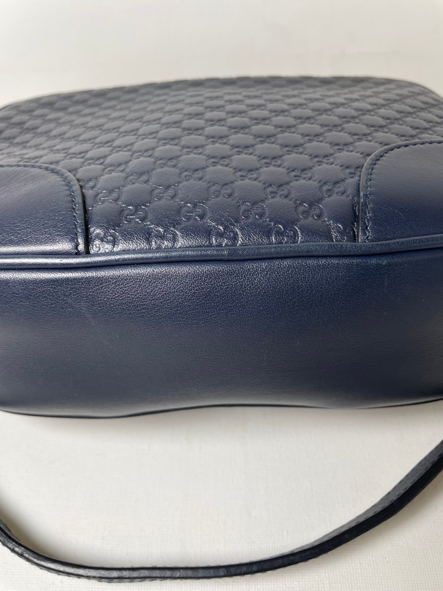 Preloved Gucci GG Guccissima Leather Bree Crossbody