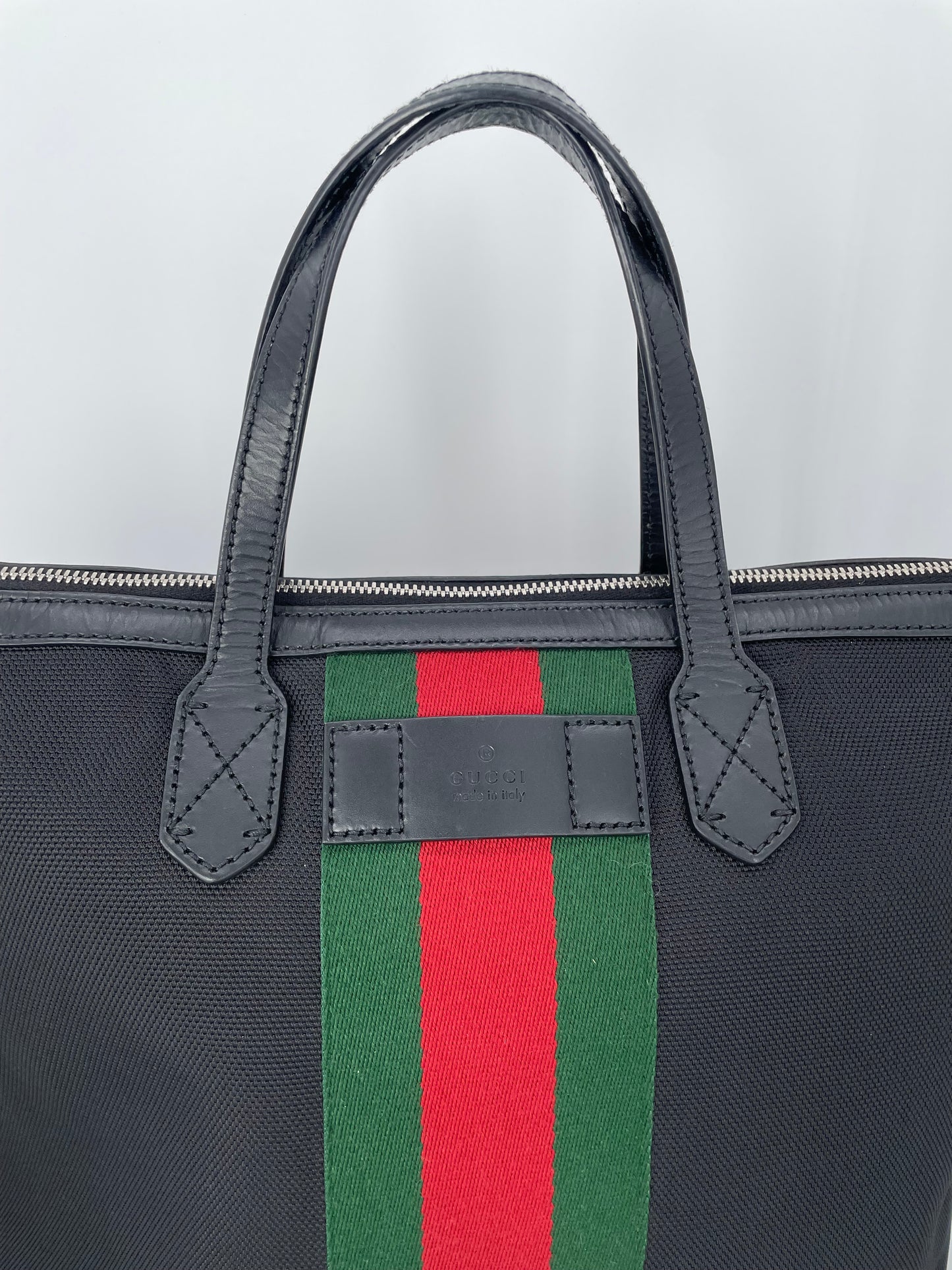 Preloved Gucci Techno Canvas Web Top Handle Messenger Shoulder Bag