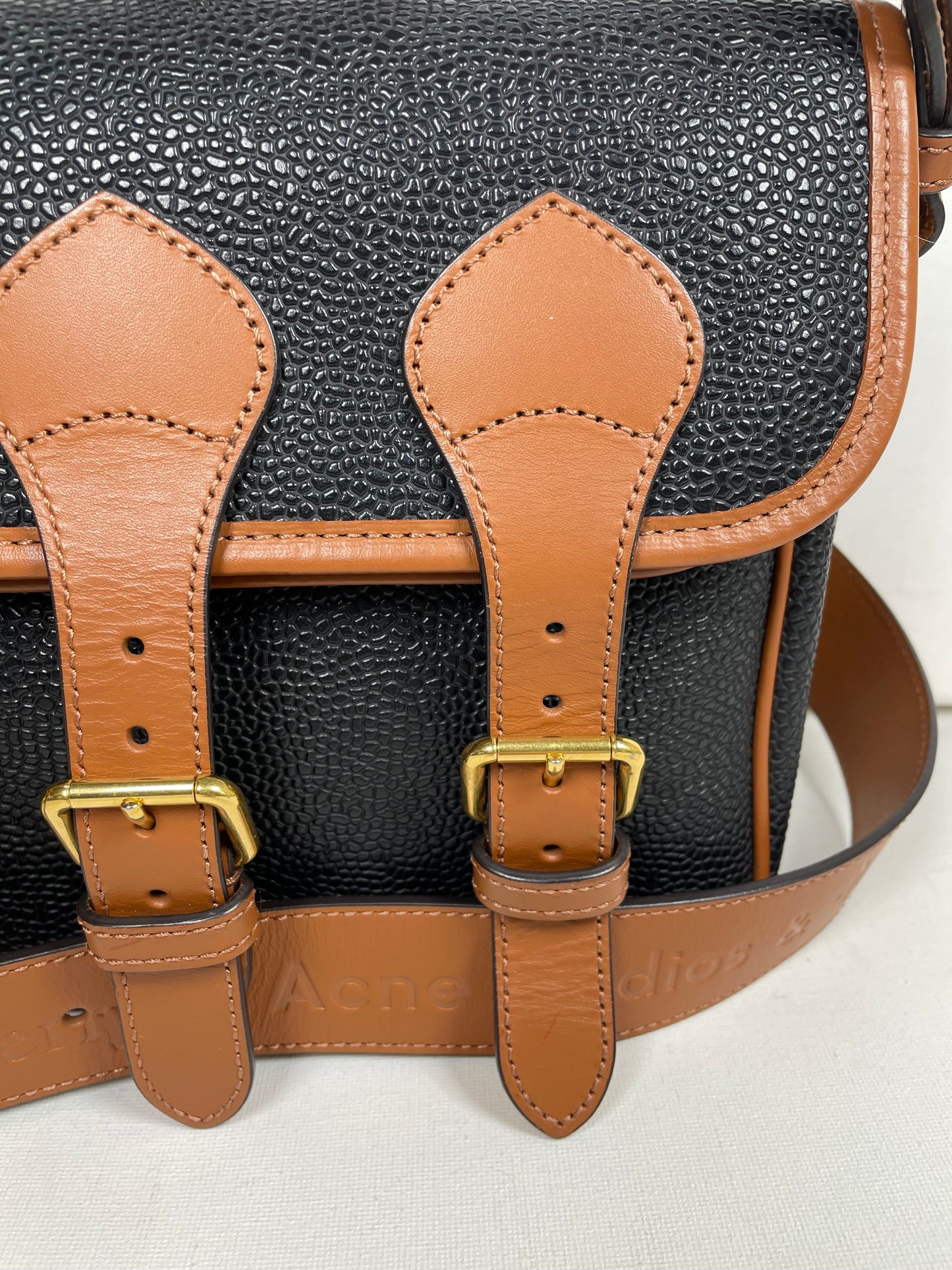 Preloved Mulberry & Acne Studios Messenger Crossbody Bag