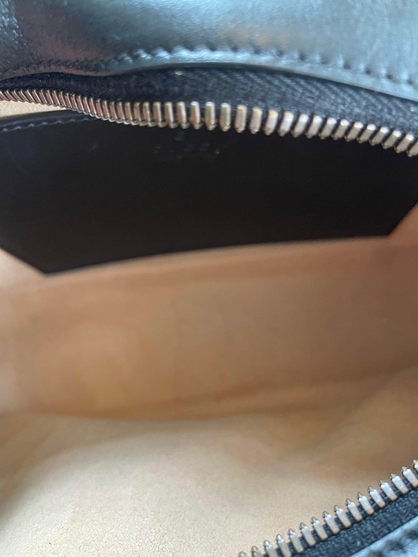 Preloved Gucci Marmont Shoulder Bag, Small