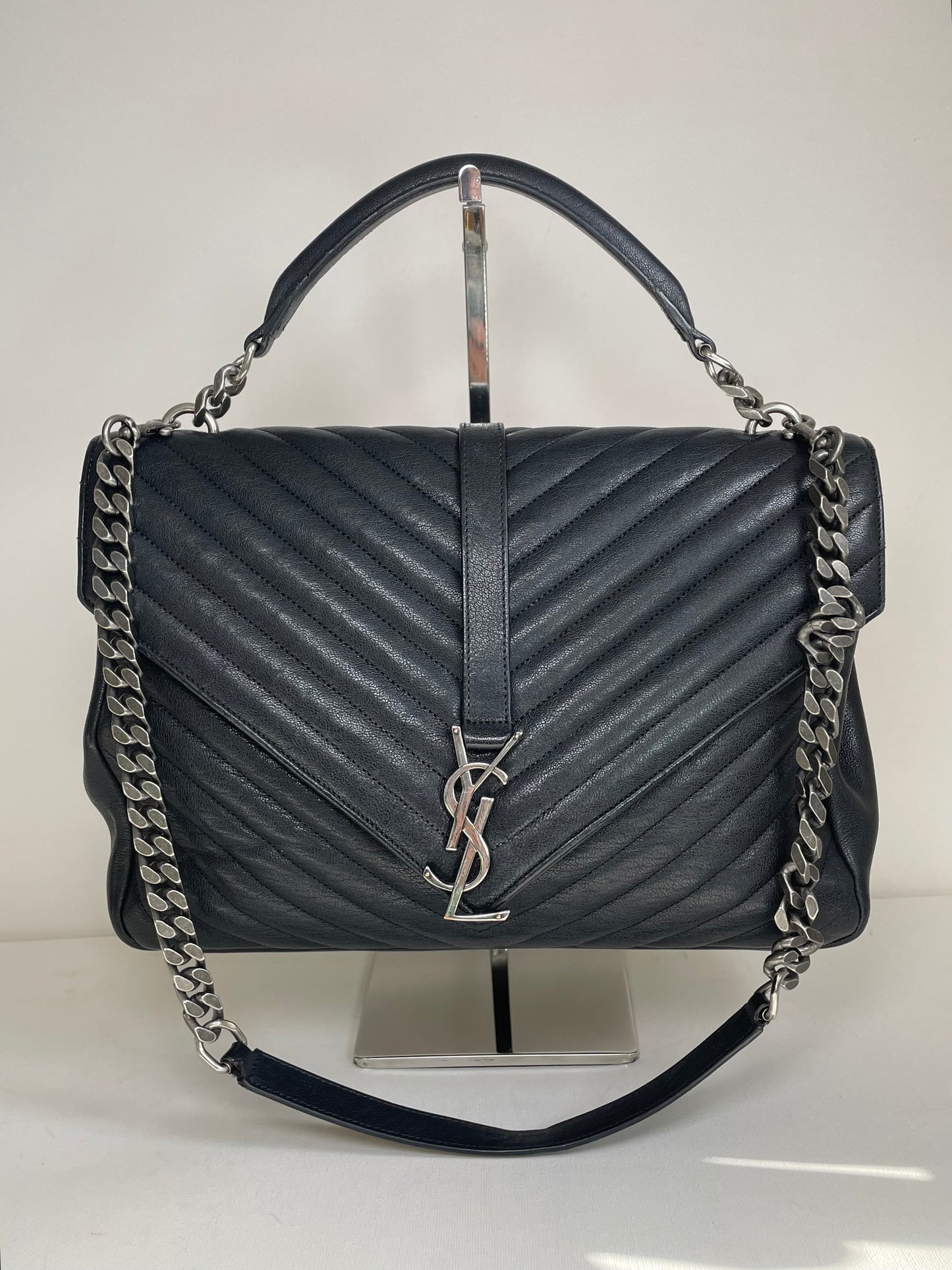 Preloved Saint Laurent Matelasse Chevron Monogram College Bag, Large